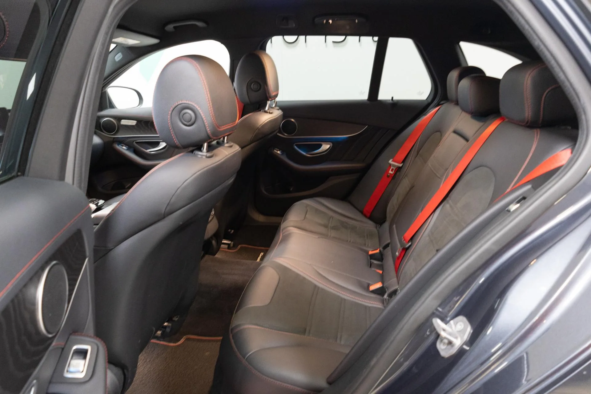 Myydään Mercedes-Benz C 43 AMG 2016 12