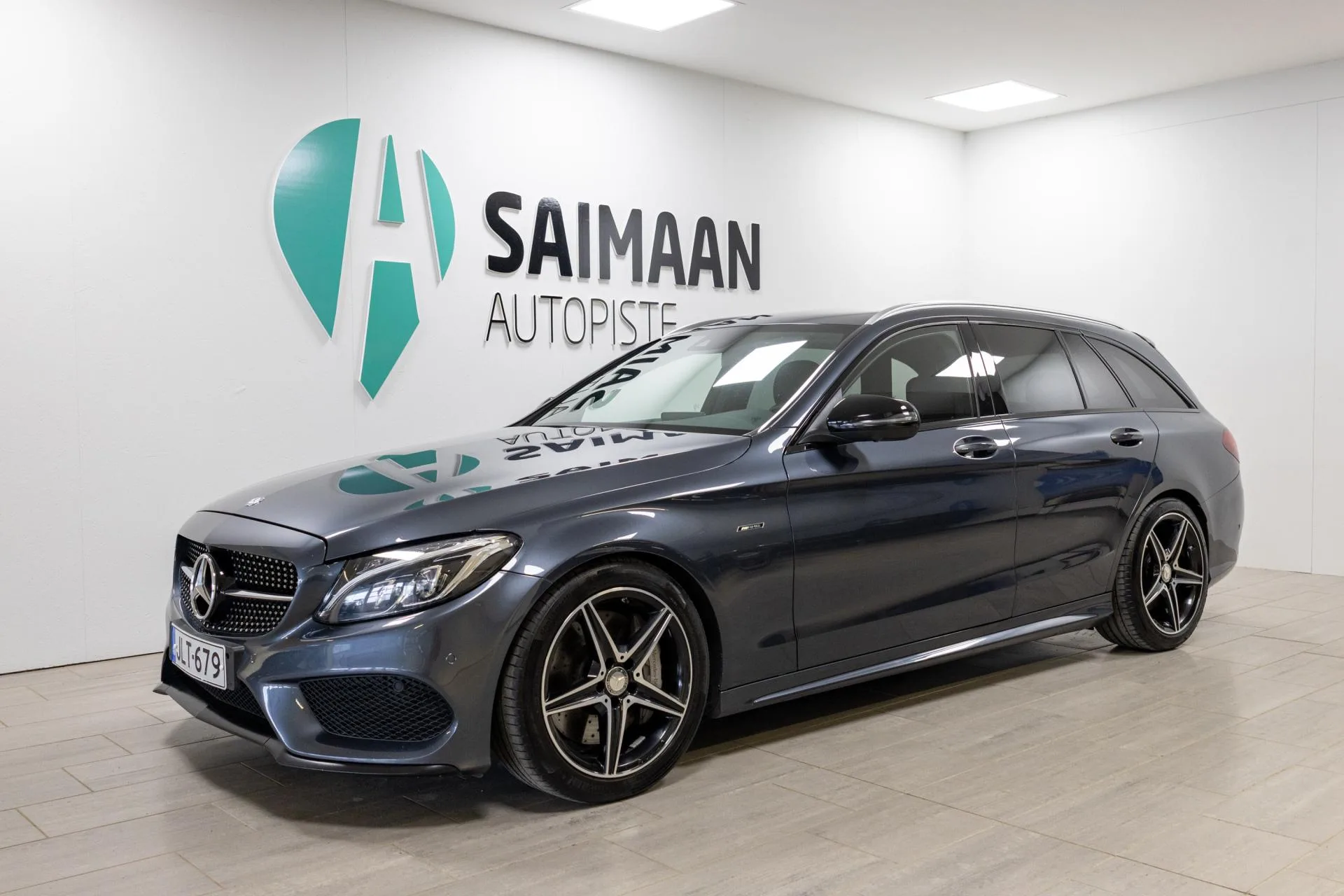Myydään Mercedes-Benz C 43 AMG 2016
