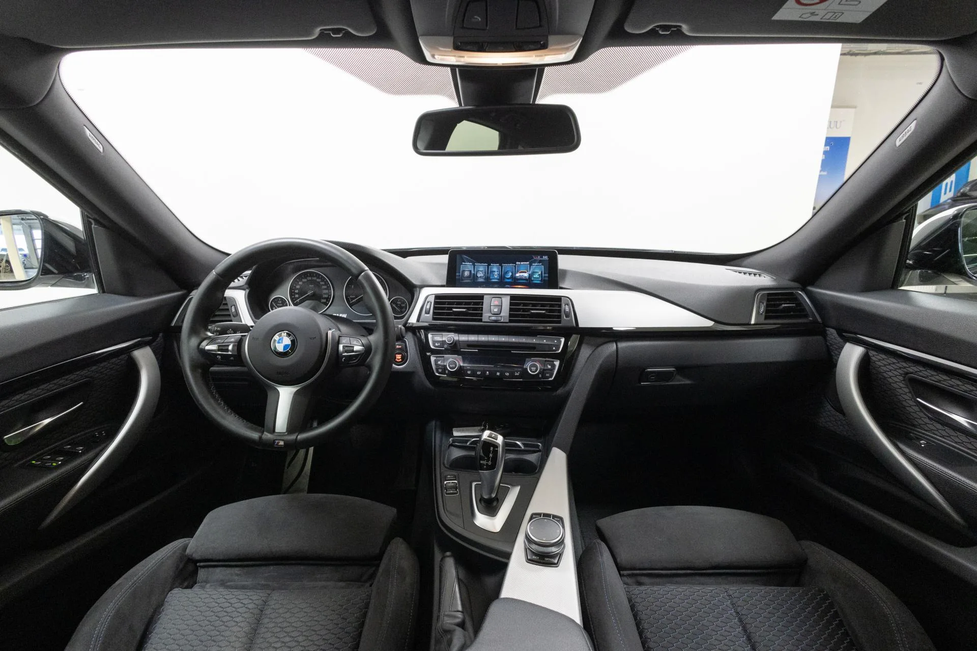 Myydään BMW 320 Gran Turismo 2017 13