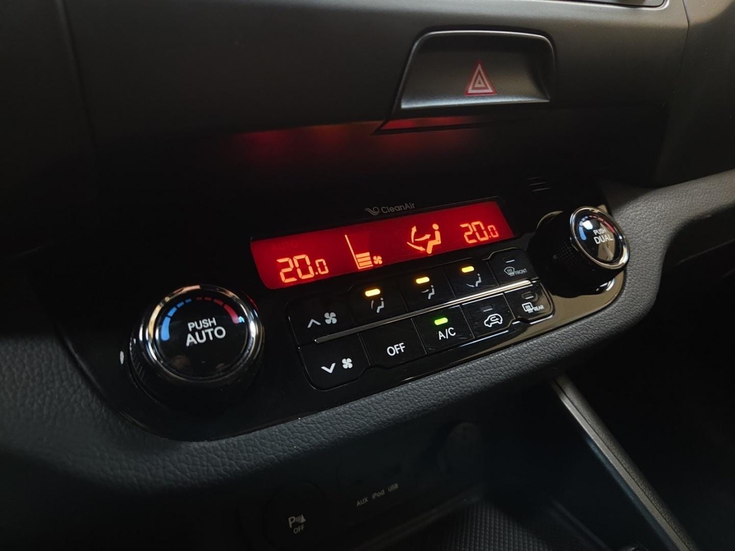 Myydään Kia Sportage 2012 17