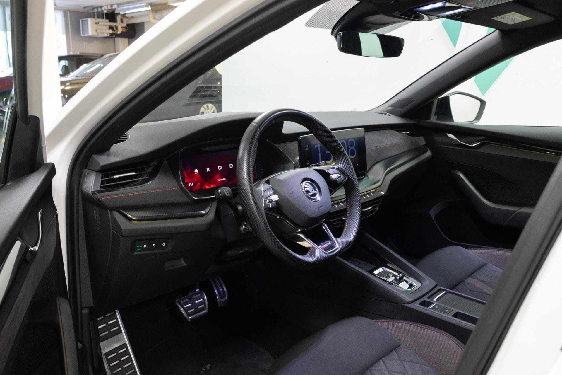 Myydään Skoda Octavia 2021 9