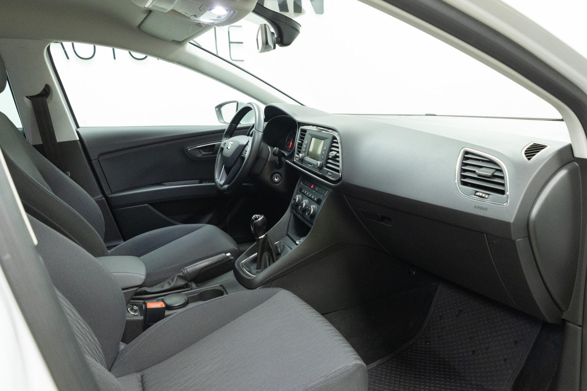 Myydään Seat Leon ST 2017 13