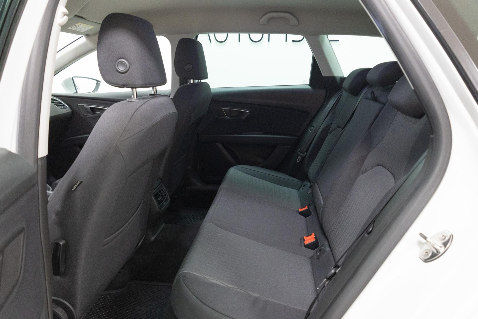 Myydään Seat Leon ST 2017 12