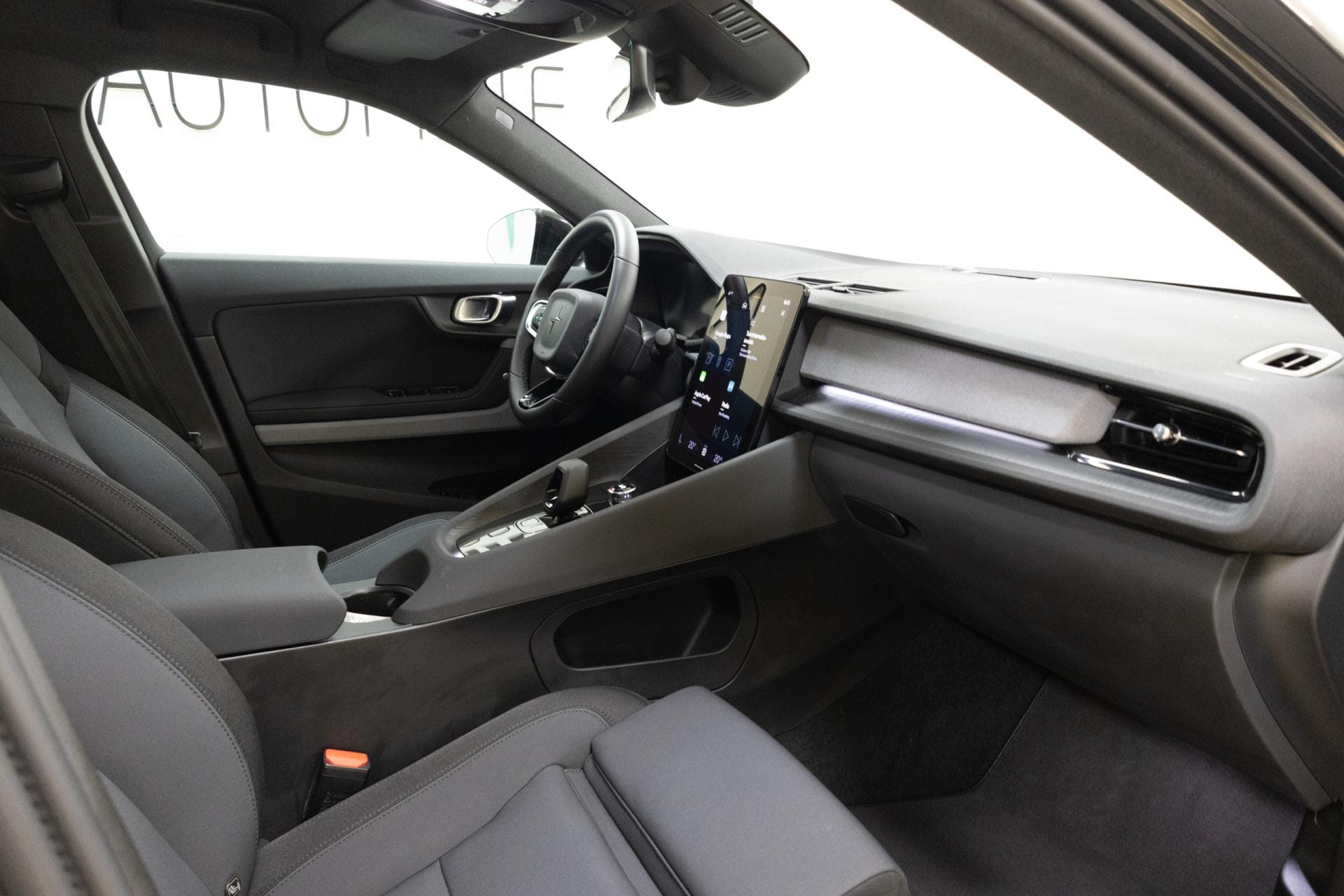 Myydään Polestar 2 2022 16