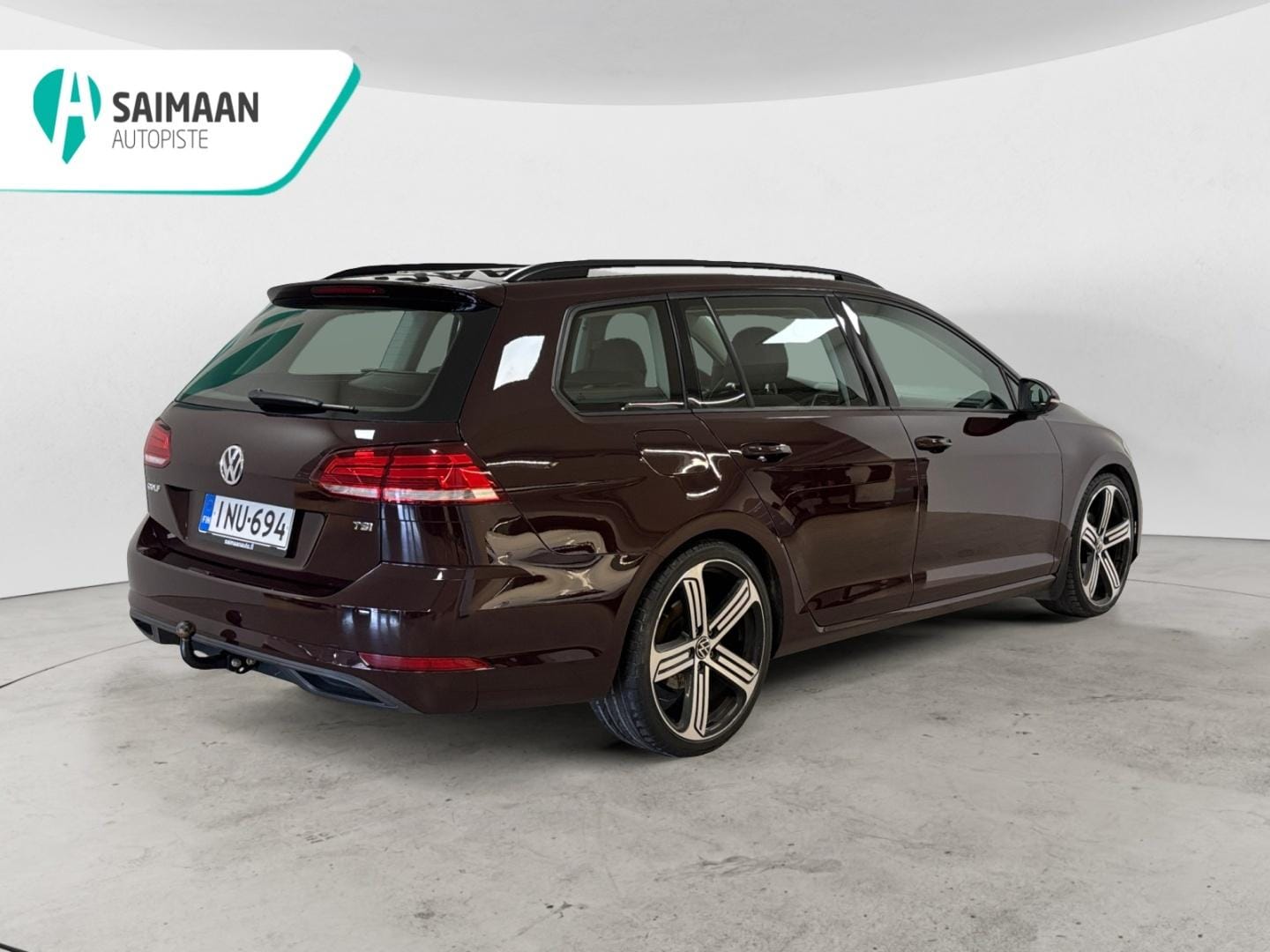 Myydään Volkswagen Golf 2018 4