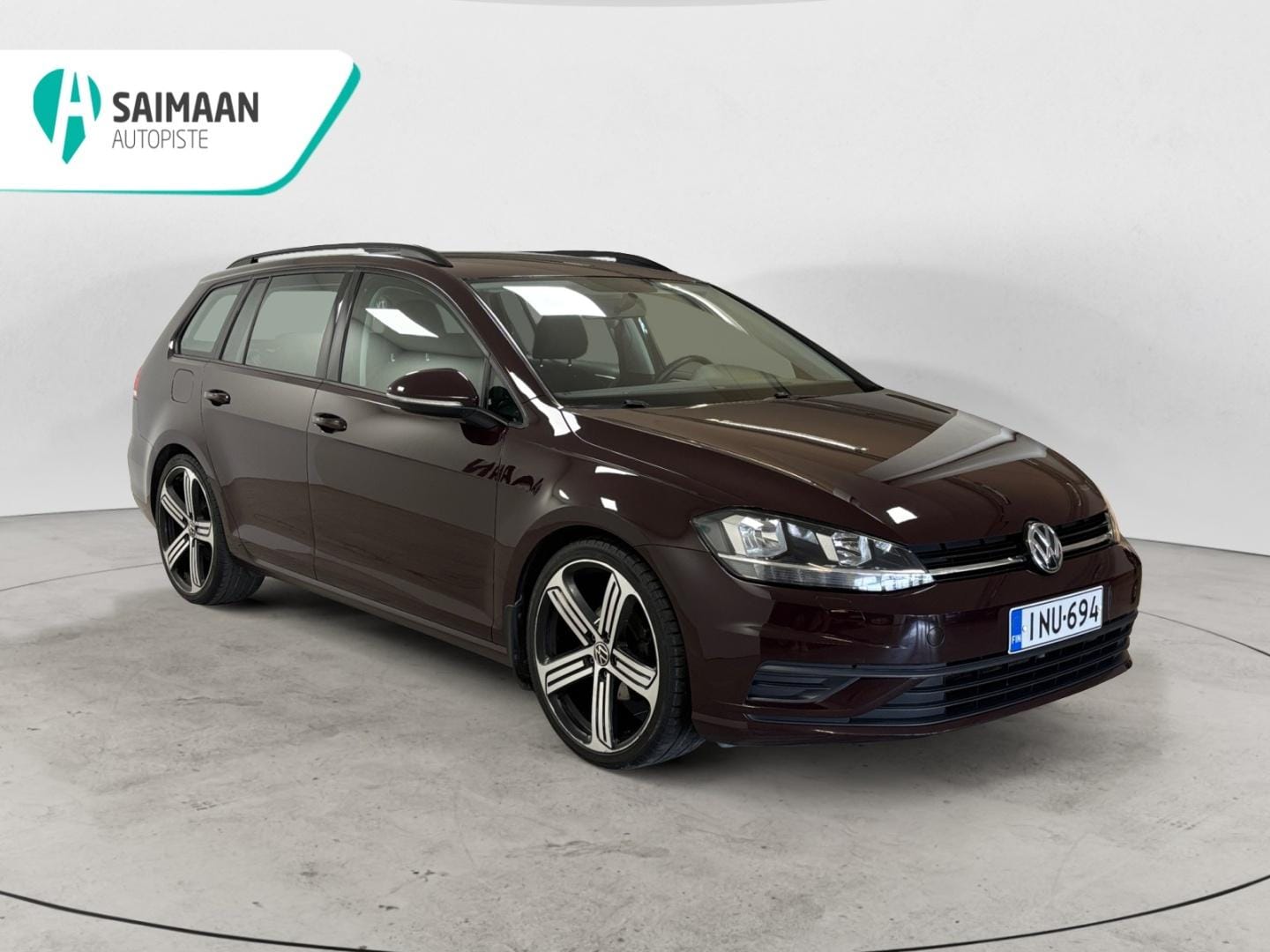 Myydään Volkswagen Golf 2018 3
