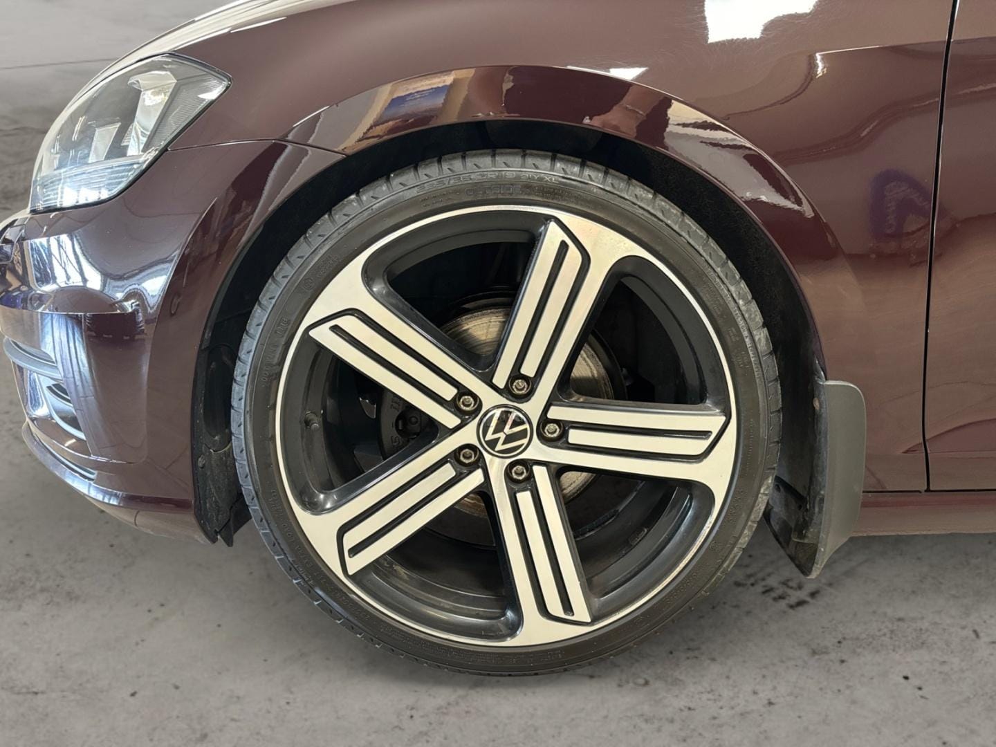 Myydään Volkswagen Golf 2018 10