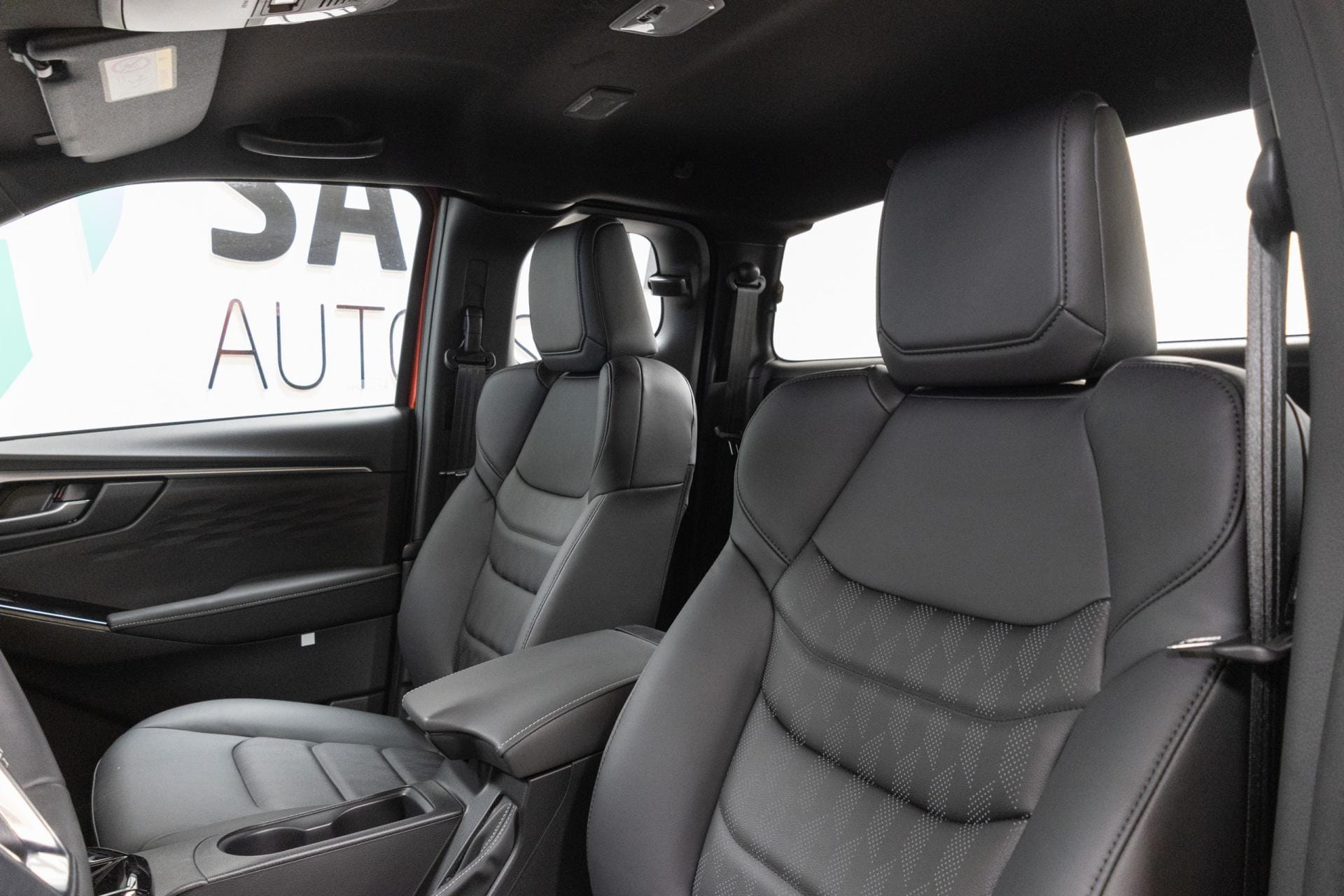 Myydään Isuzu D-Max 2025 12