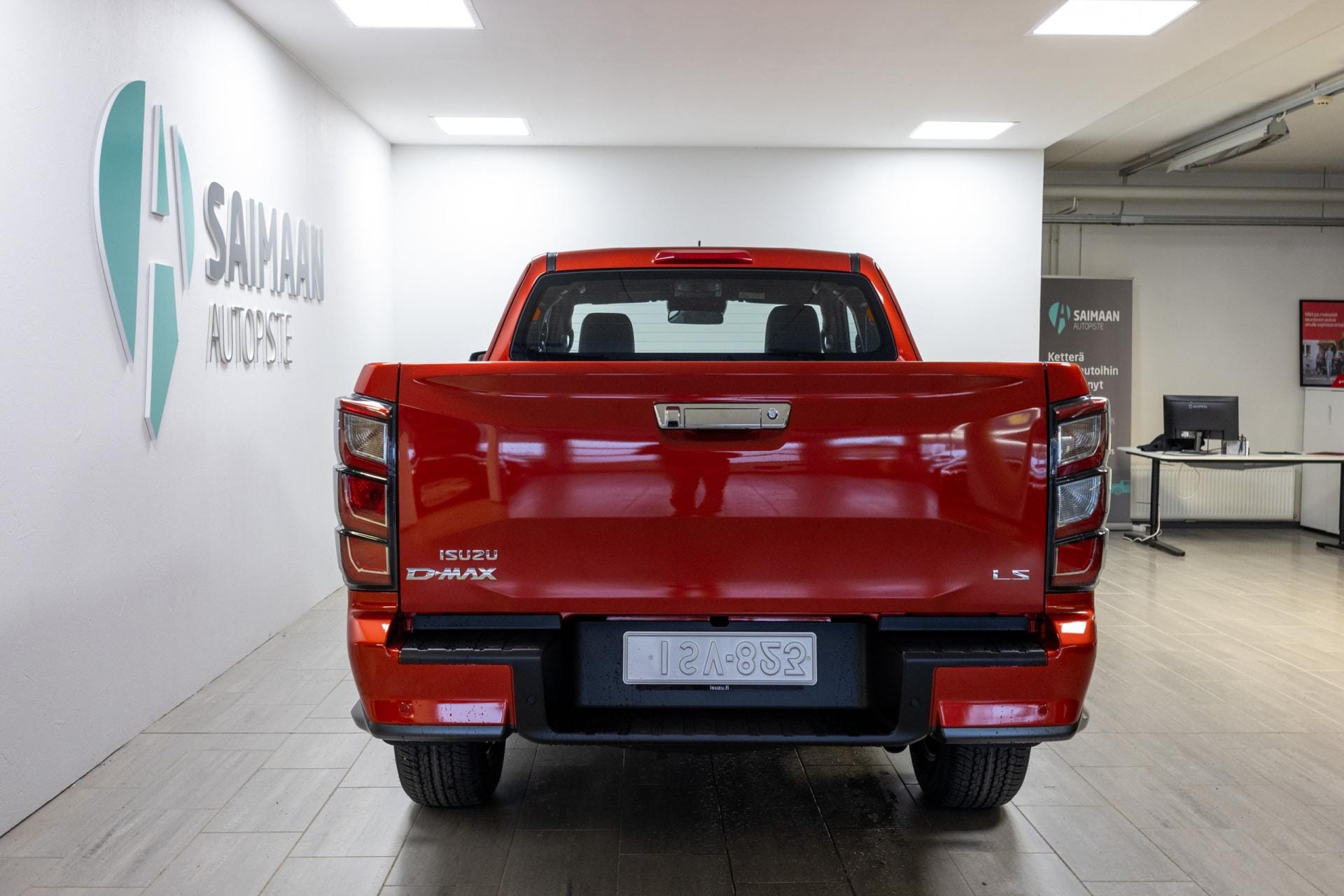 Myydään Isuzu D-Max 2025 9