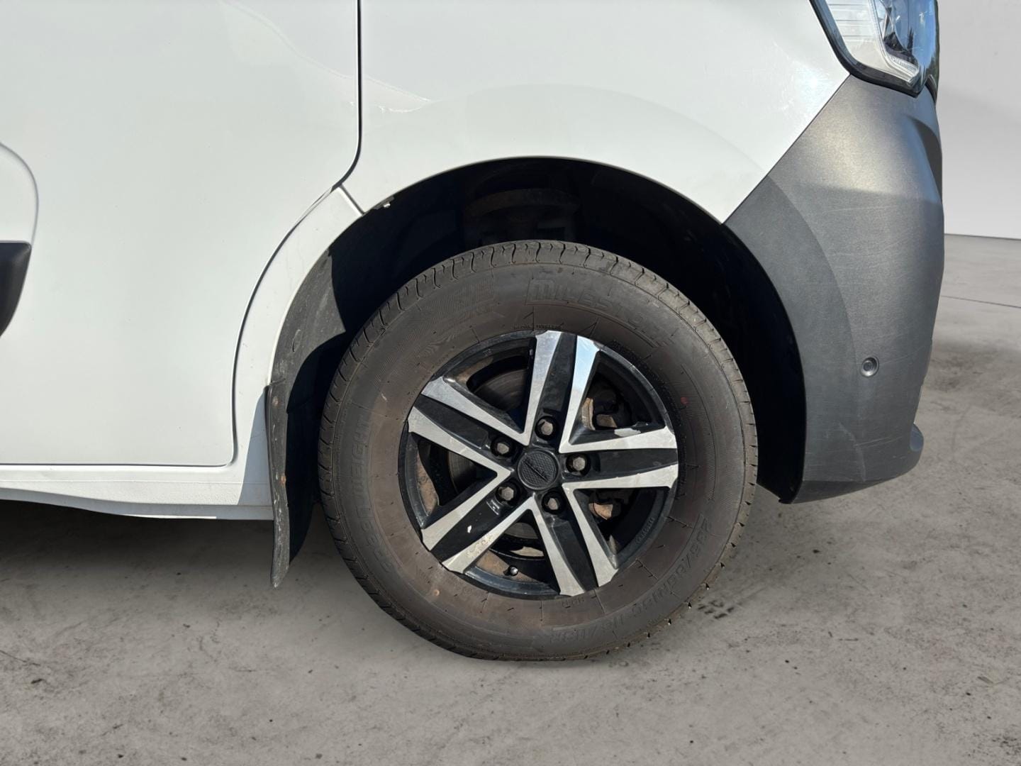 Myydään Renault Master 2019 10