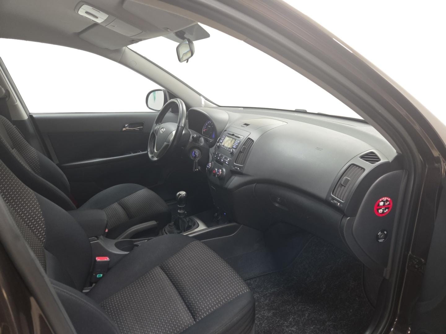 Myydään Hyundai i30 2008 11