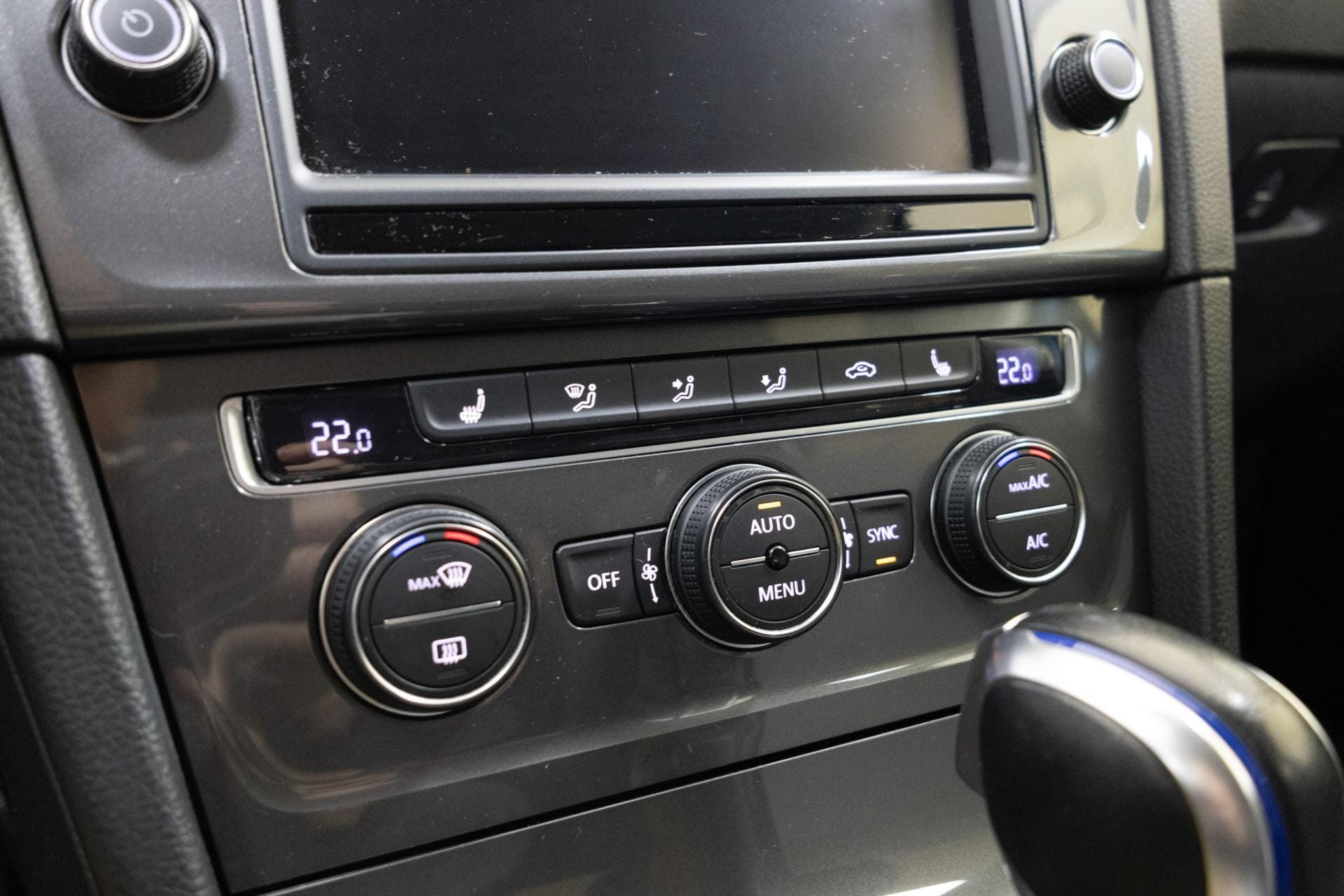 Myydään Volkswagen Golf 2015 13