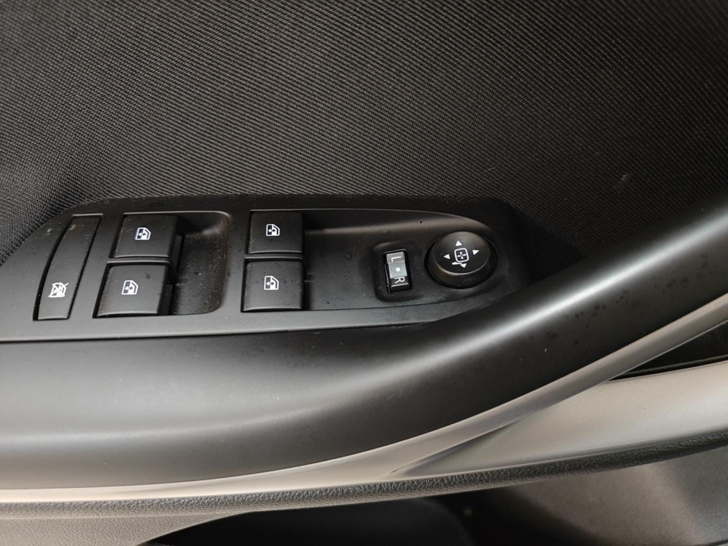 Myydään Opel Astra 2022 11