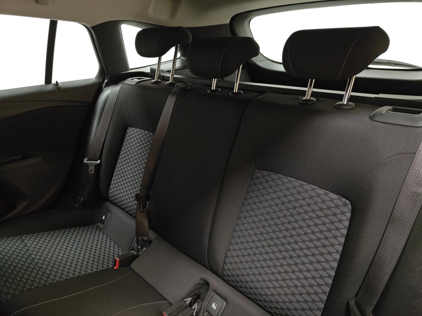 Myydään Opel Astra 2022 14