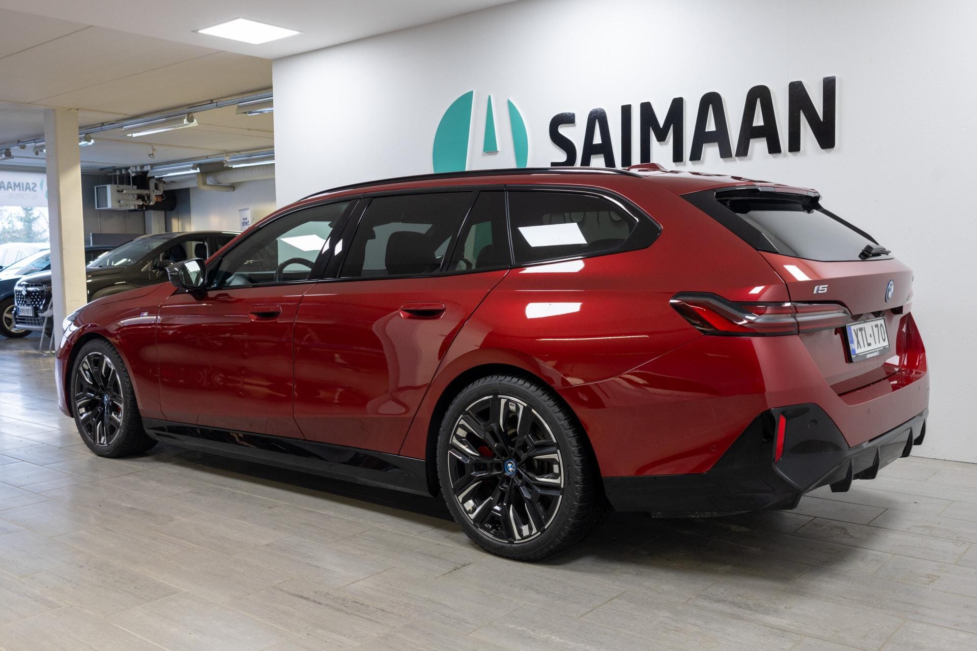 Myydään BMW i5 M60 2024 3