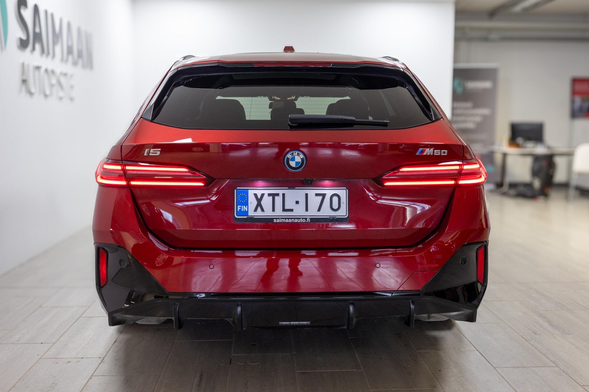 Myydään BMW i5 M60 2024 4