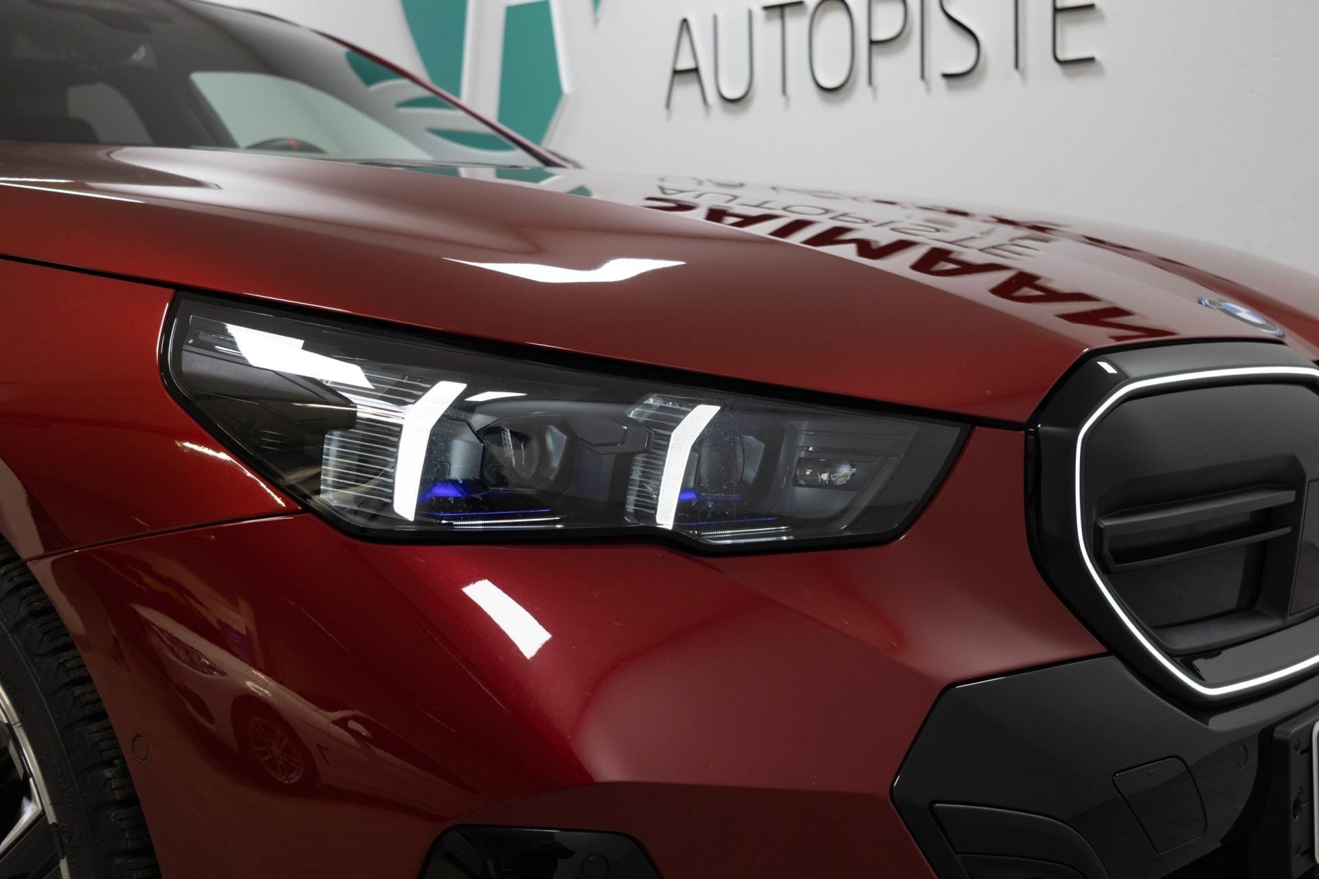 Myydään BMW i5 M60 2024 10