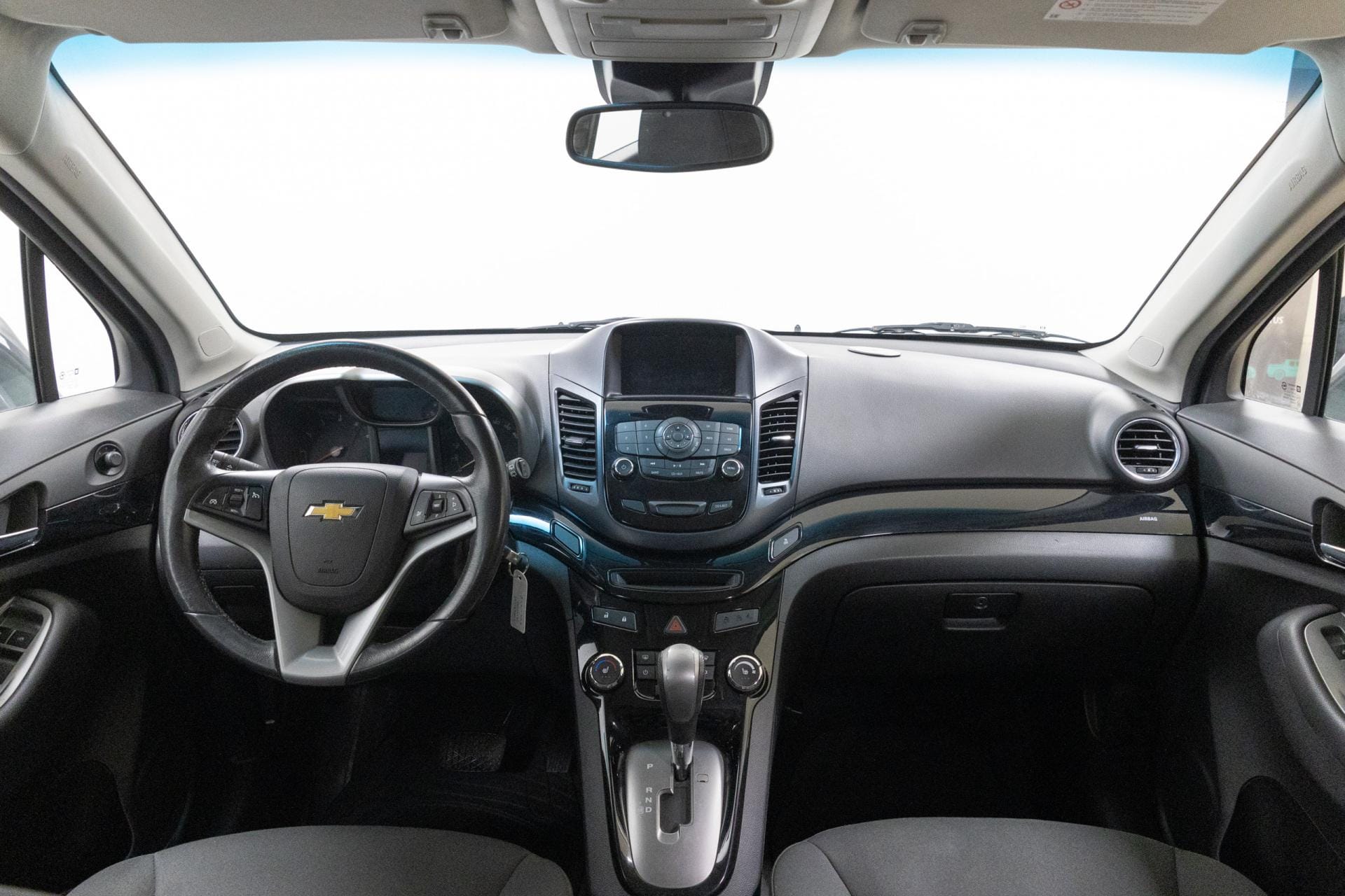 Myydään Chevrolet Orlando 2012 10