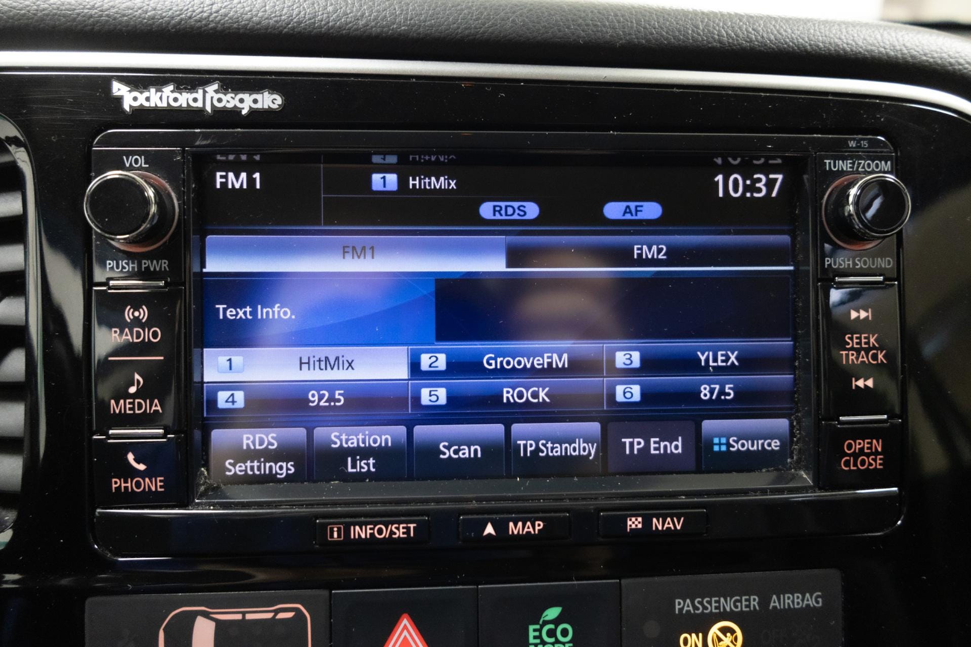 Myydään Mitsubishi Outlander PHEV 2017 15