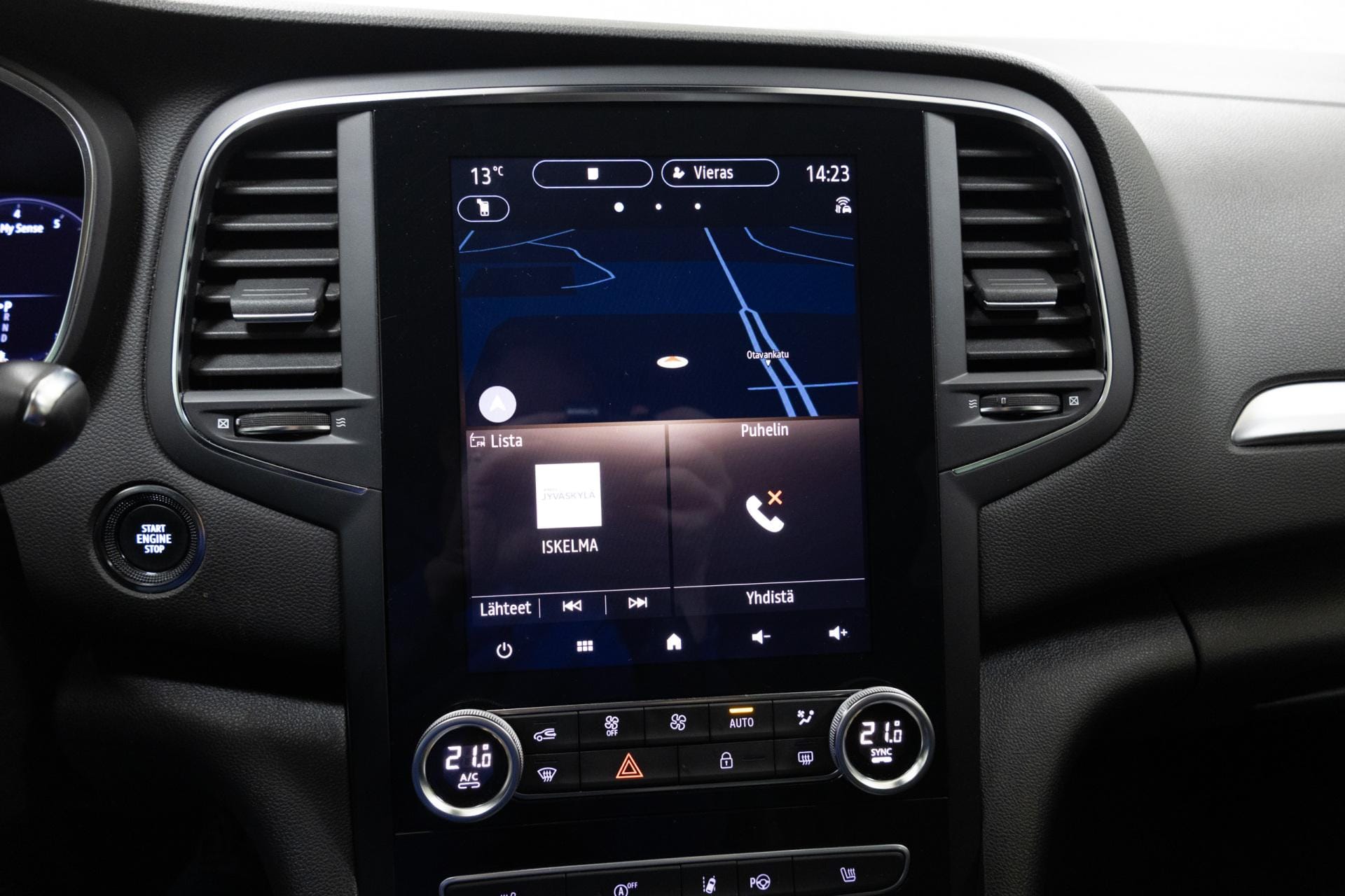 Myydään Renault Megane 2020 19