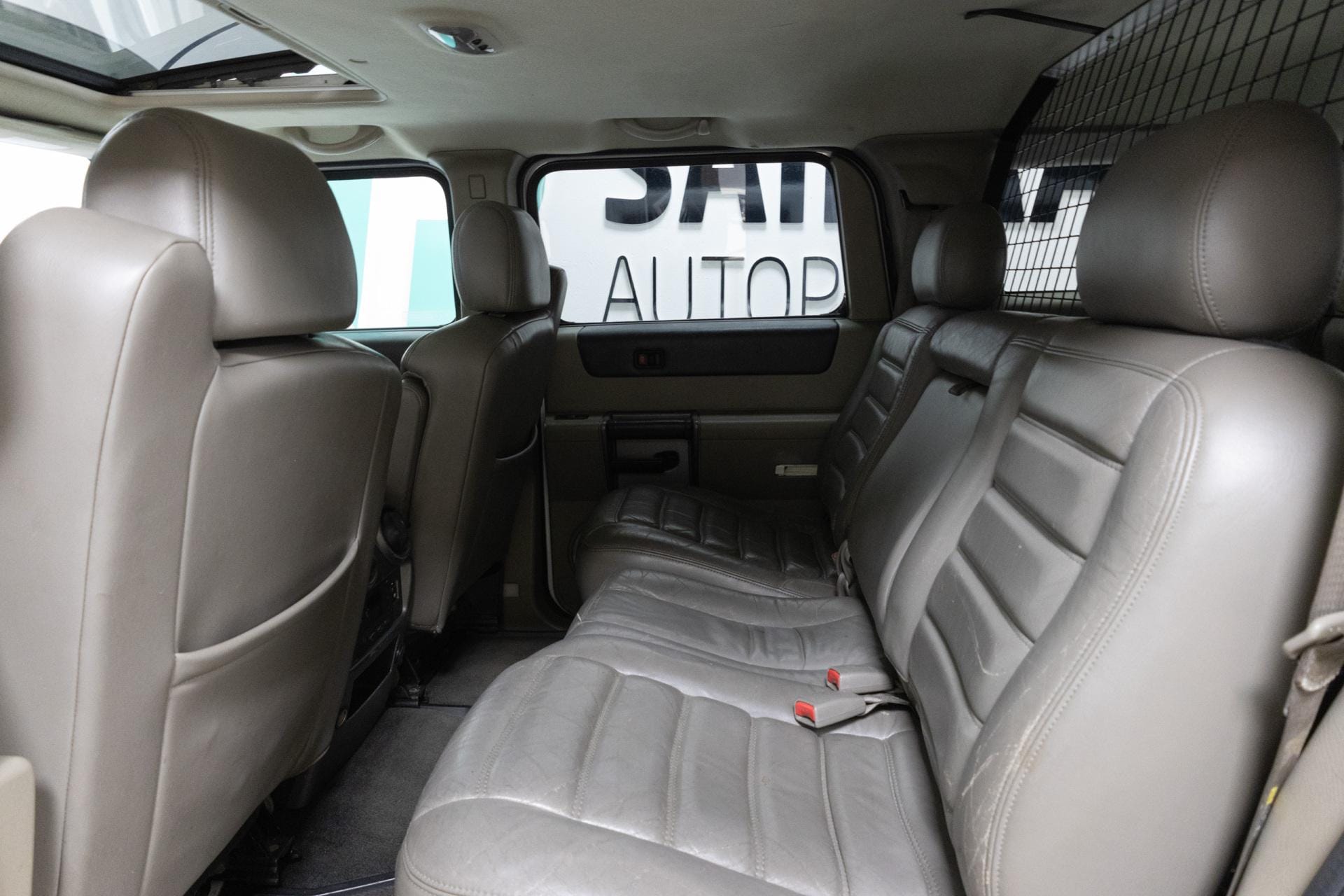 Myydään Hummer H2 2002 7