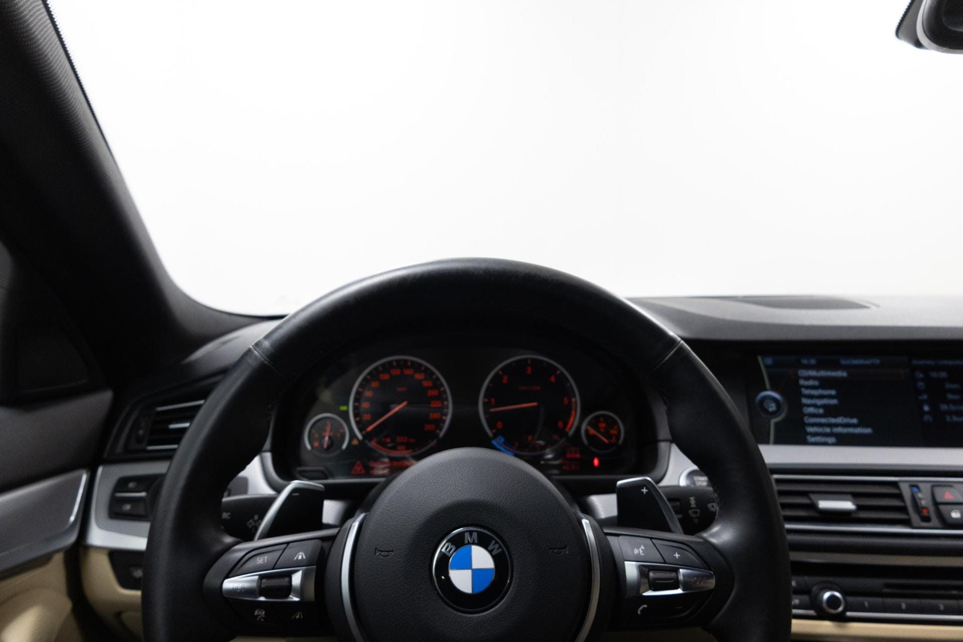 Myydään BMW 530 2012 13