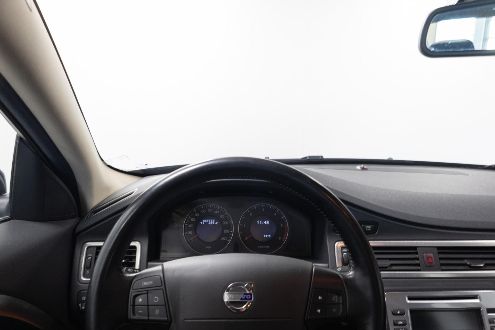 Myydään Volvo S80 2006 14