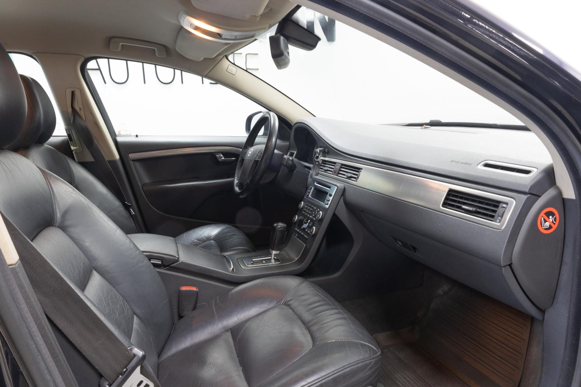 Myydään Volvo S80 2006 9