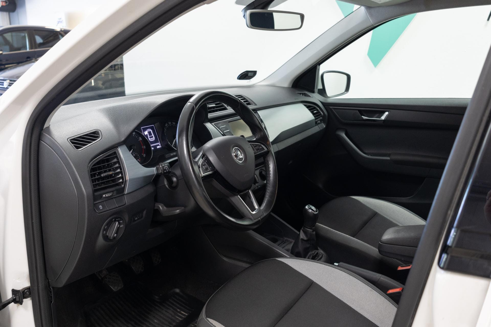 Myydään Skoda Fabia 2017 7