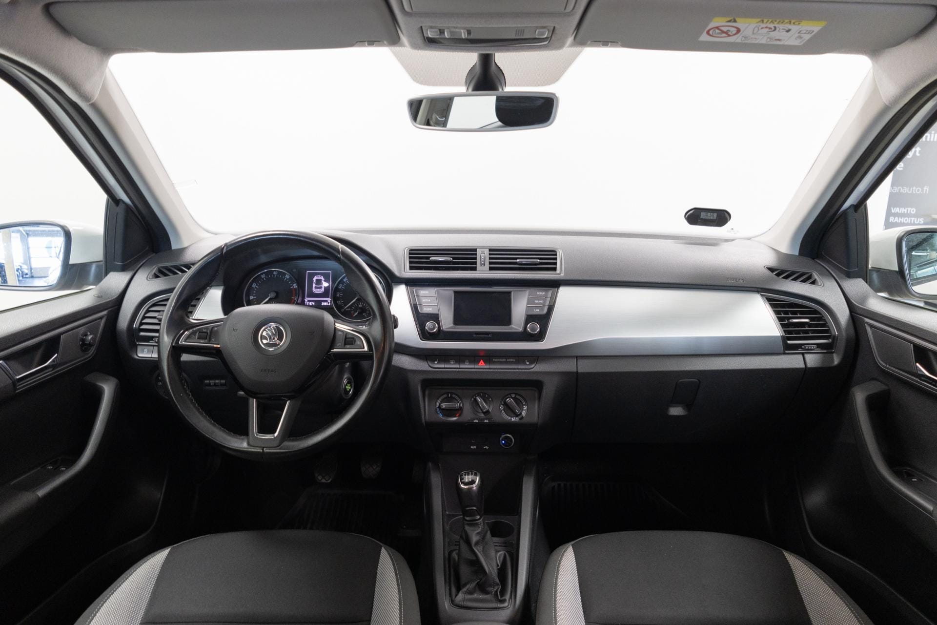 Myydään Skoda Fabia 2017 12