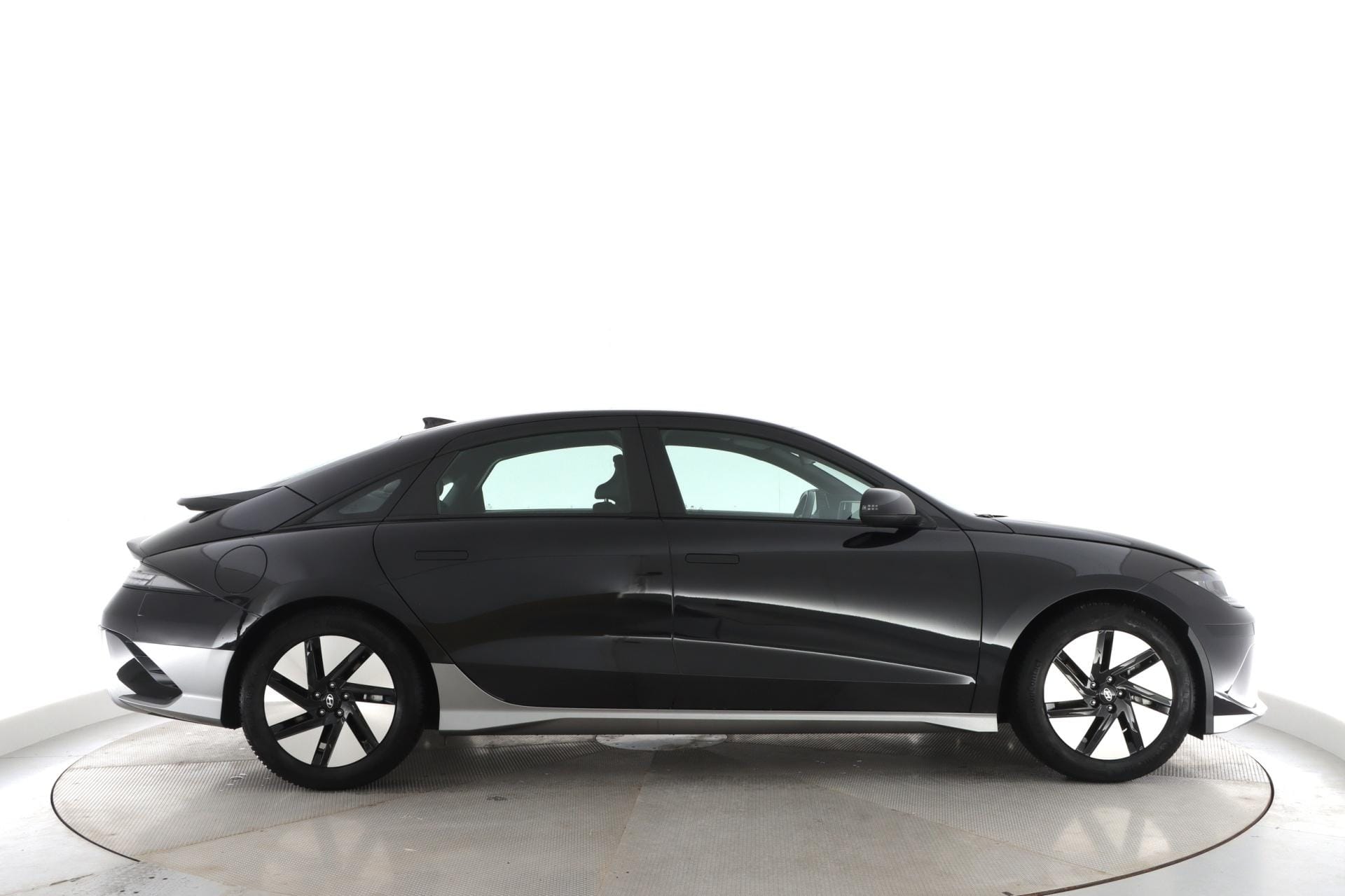 Myydään Hyundai Ioniq 6 2024 6