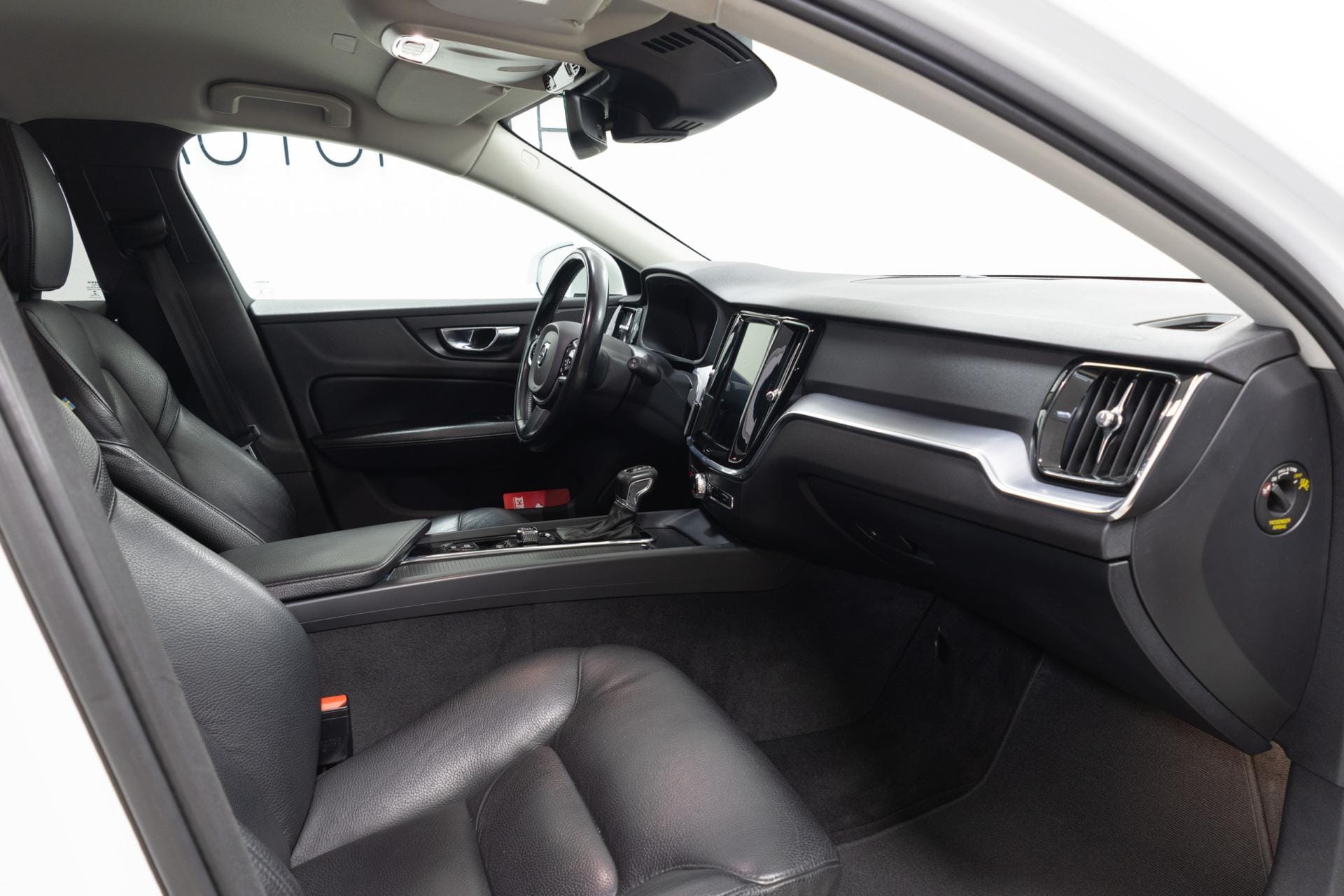 Myydään Volvo V60 2020 13