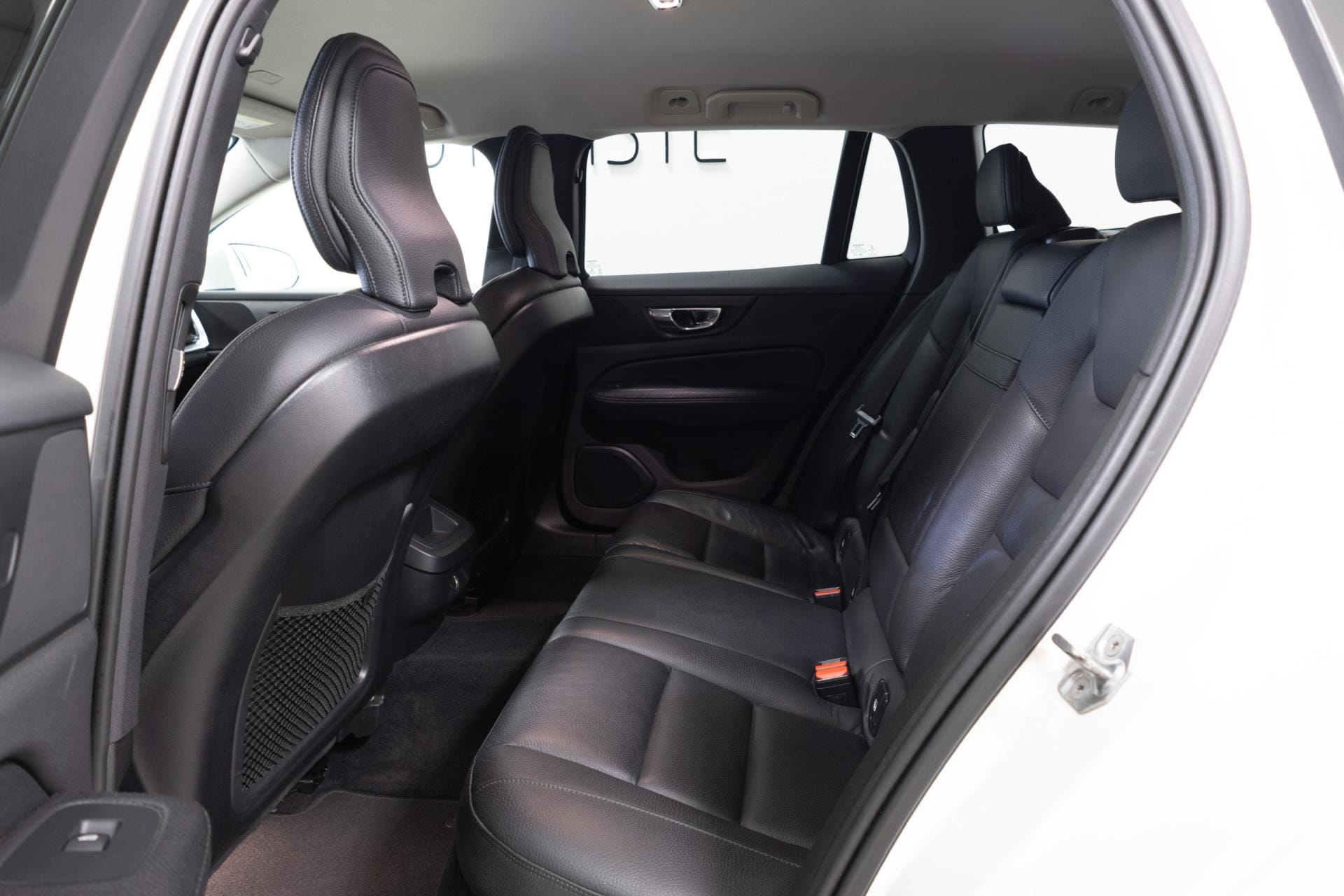 Myydään Volvo V60 2020 12