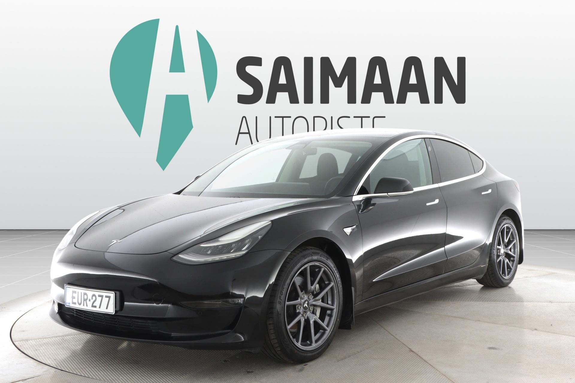 Myydään Tesla Model 3 2019