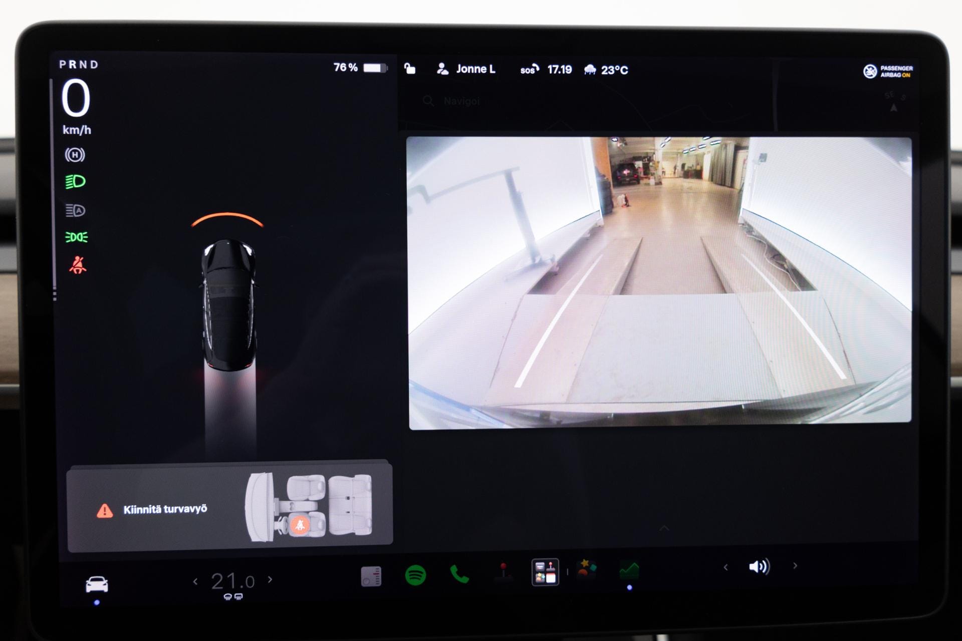 Myydään Tesla Model 3 2019 16