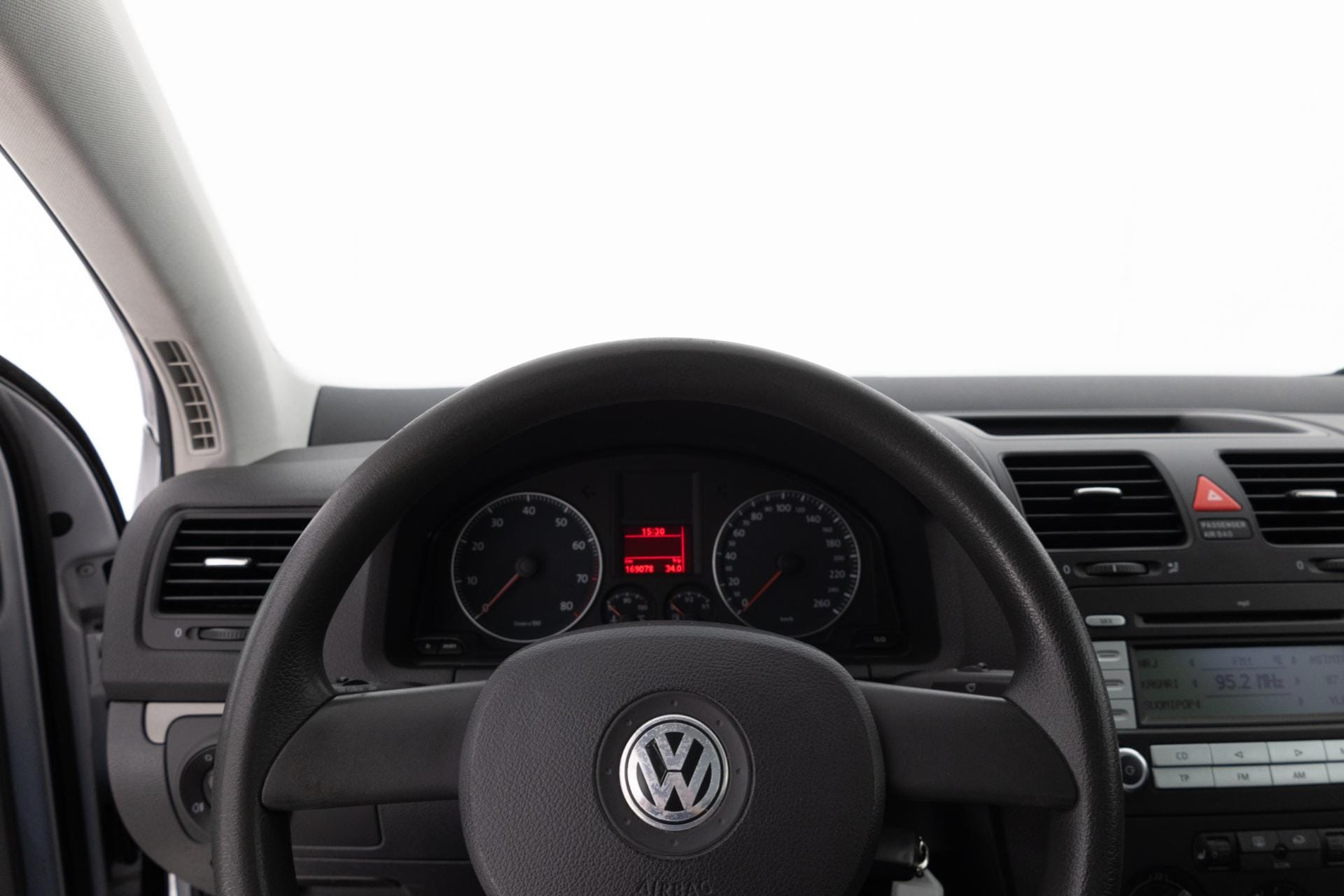 Myydään Volkswagen Golf 2007 13