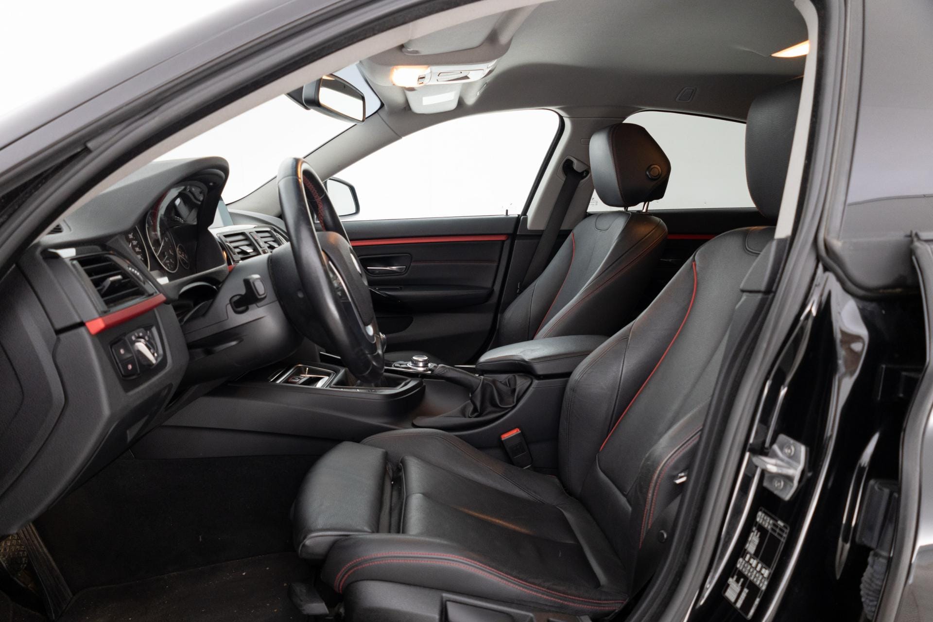 Myydään BMW 418 2015 15