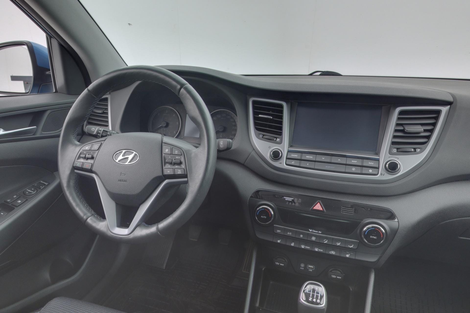 Myydään Hyundai Tucson 2015 10