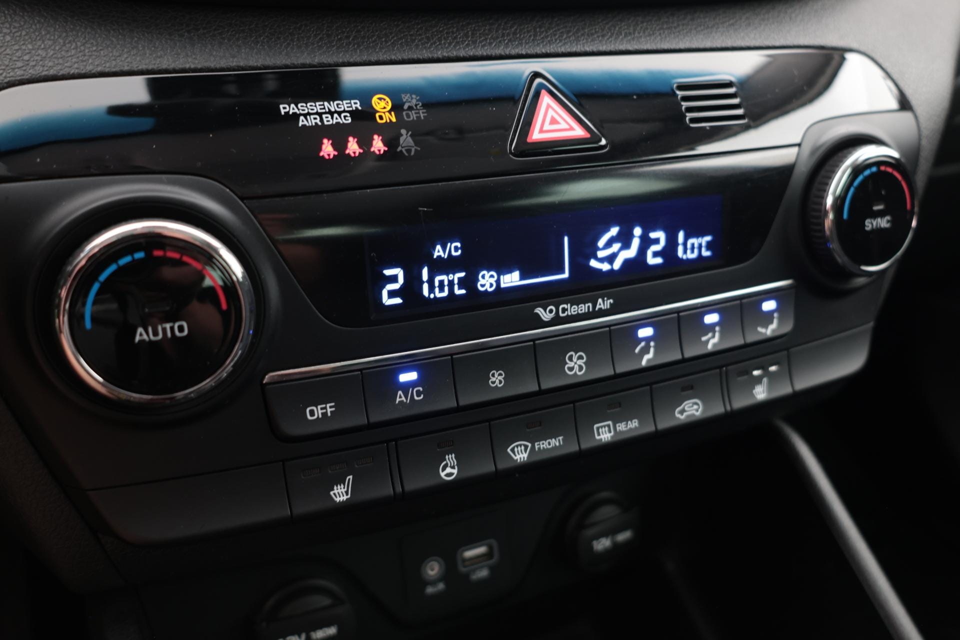 Myydään Hyundai Tucson 2015 19