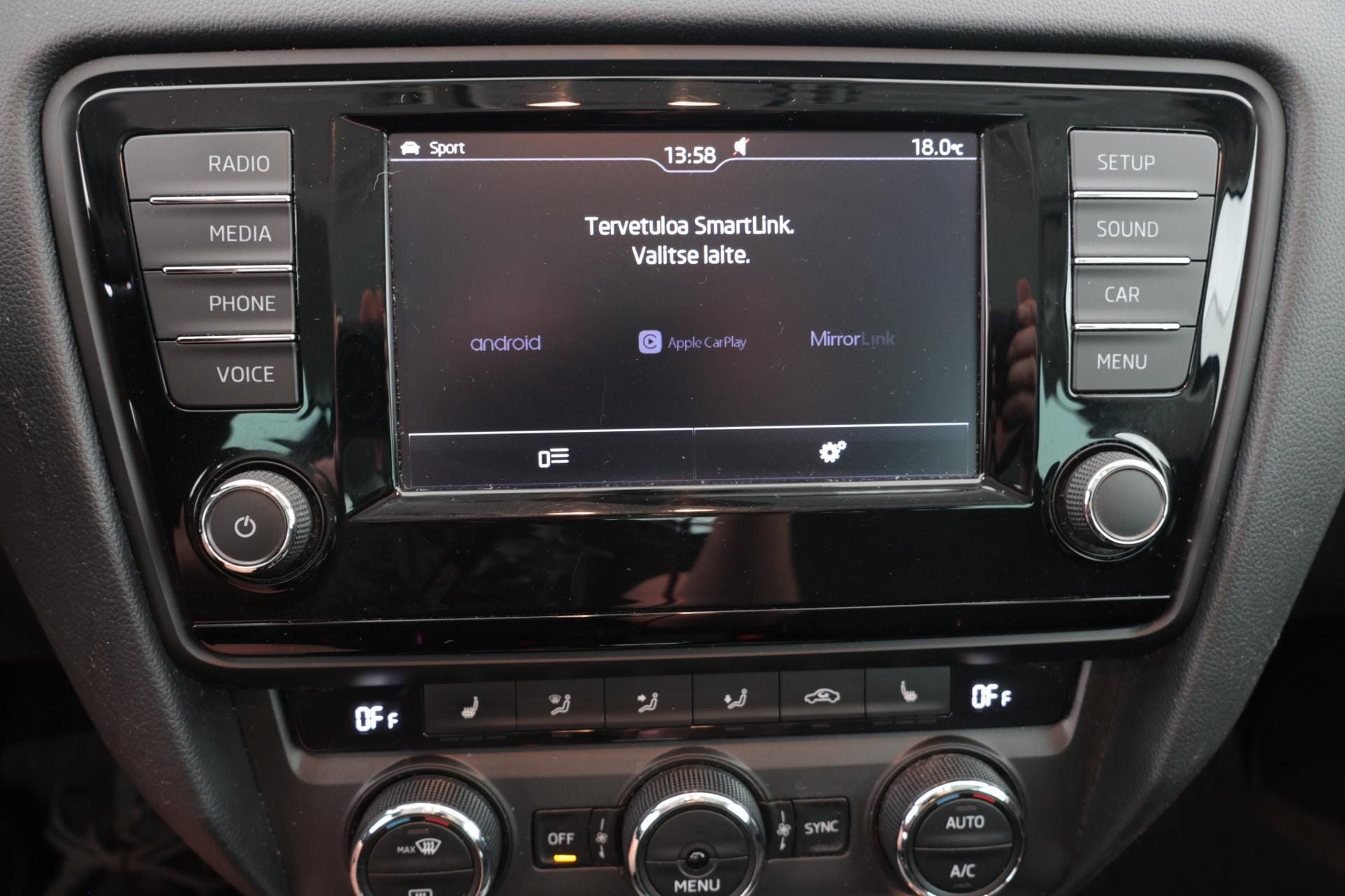 Myydään Skoda Octavia 2016 19