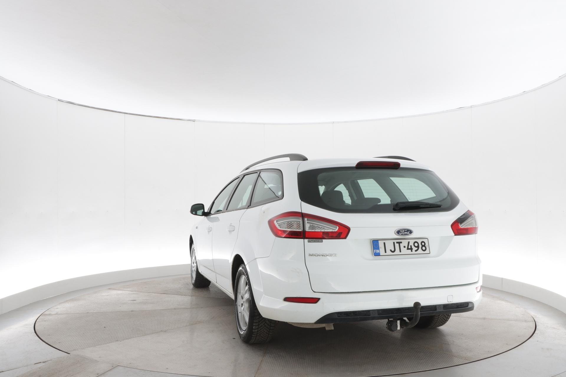 Myydään Ford Mondeo 2011 11