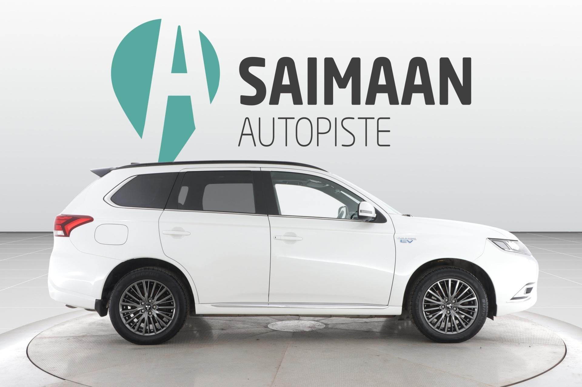 Myydään Mitsubishi Outlander PHEV 2020 6