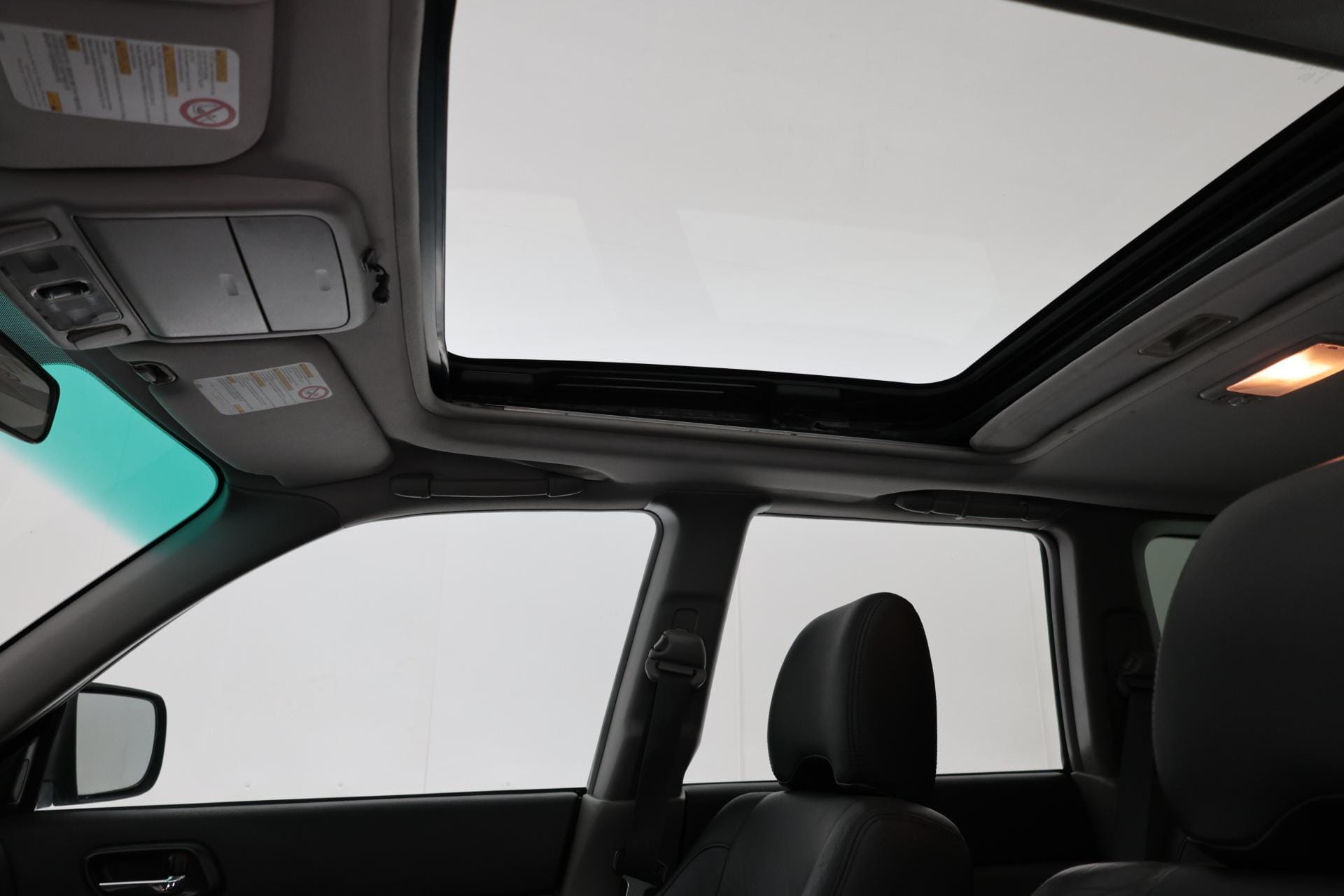 Myydään Subaru Forester 2007 13