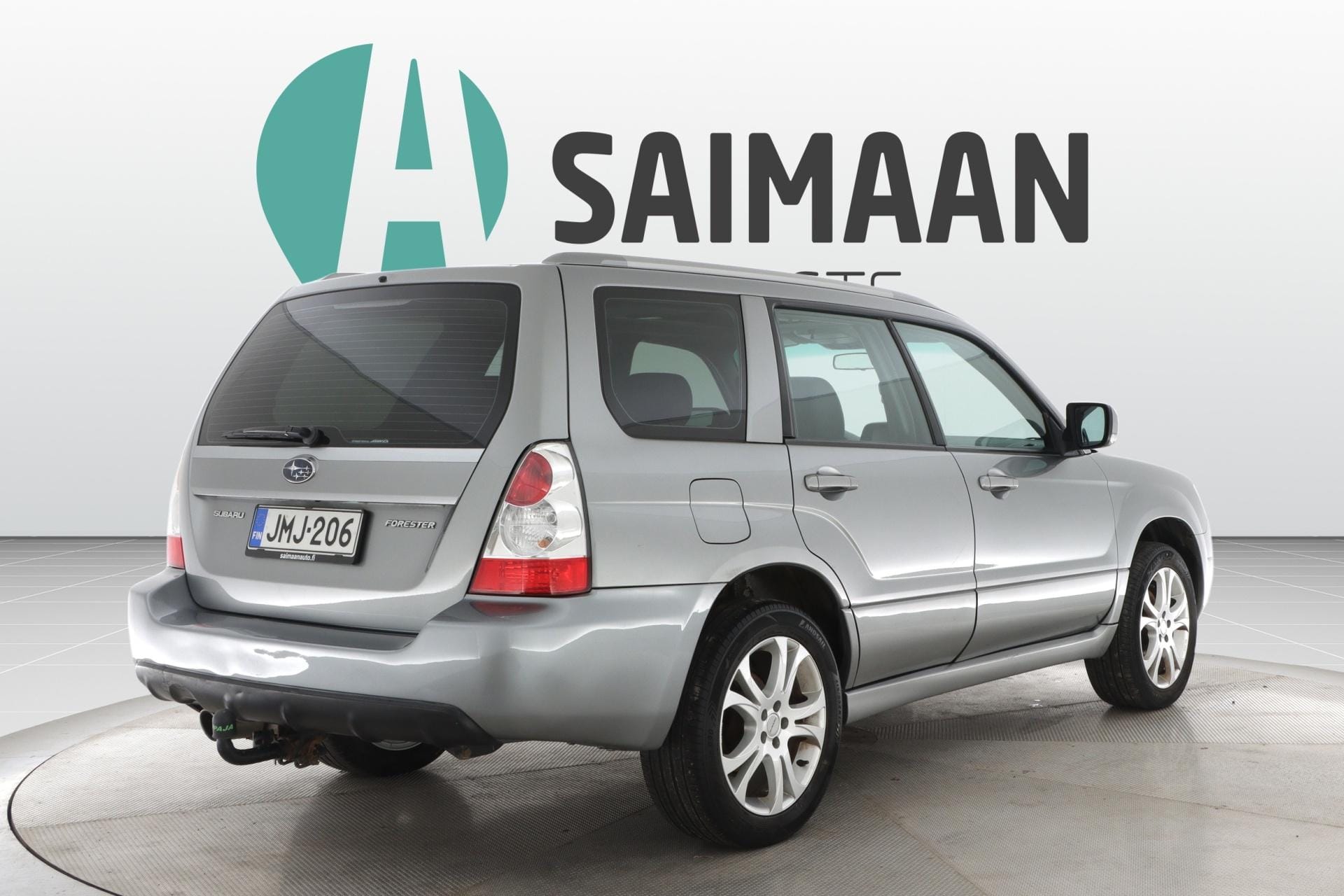 Myydään Subaru Forester 2007 5