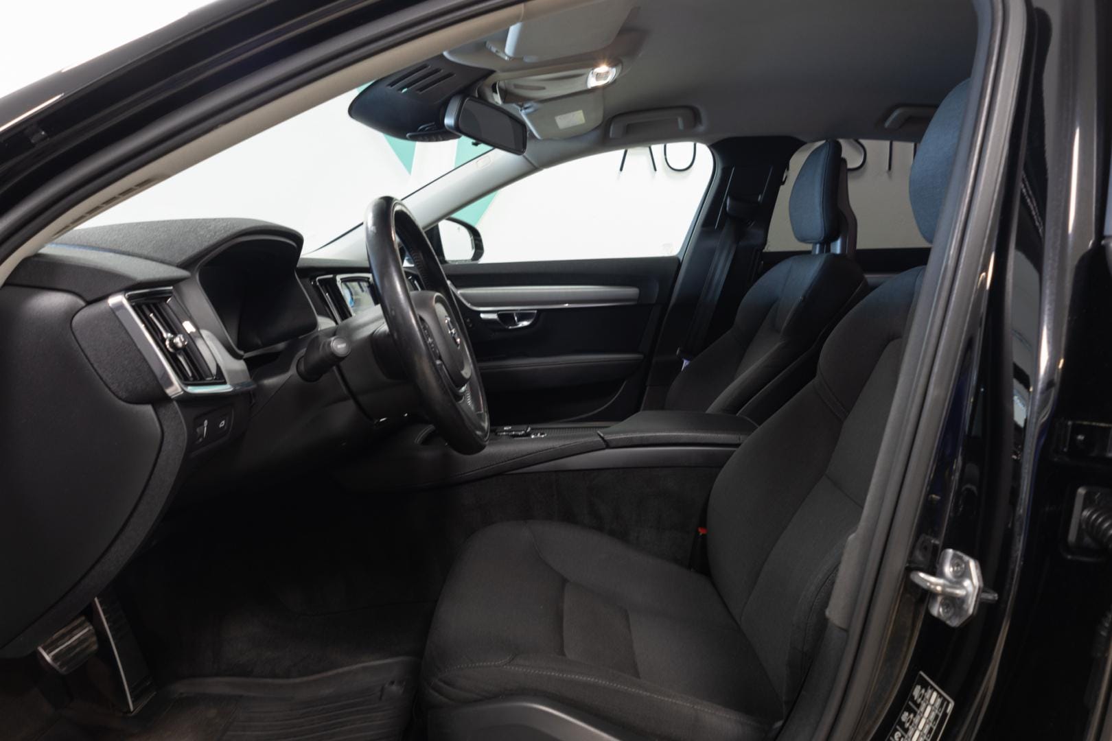 Myydään Volvo S90 2017 11