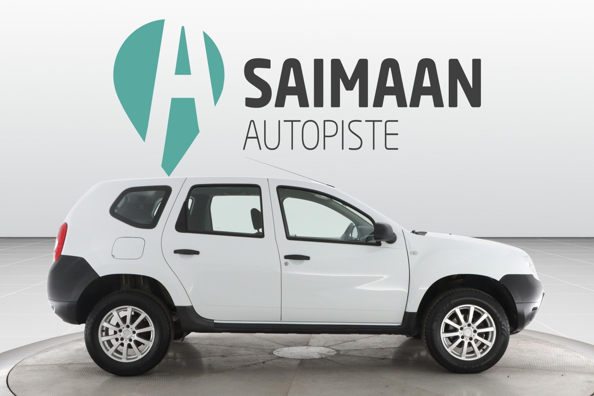 Myydään Dacia Duster 2011 6