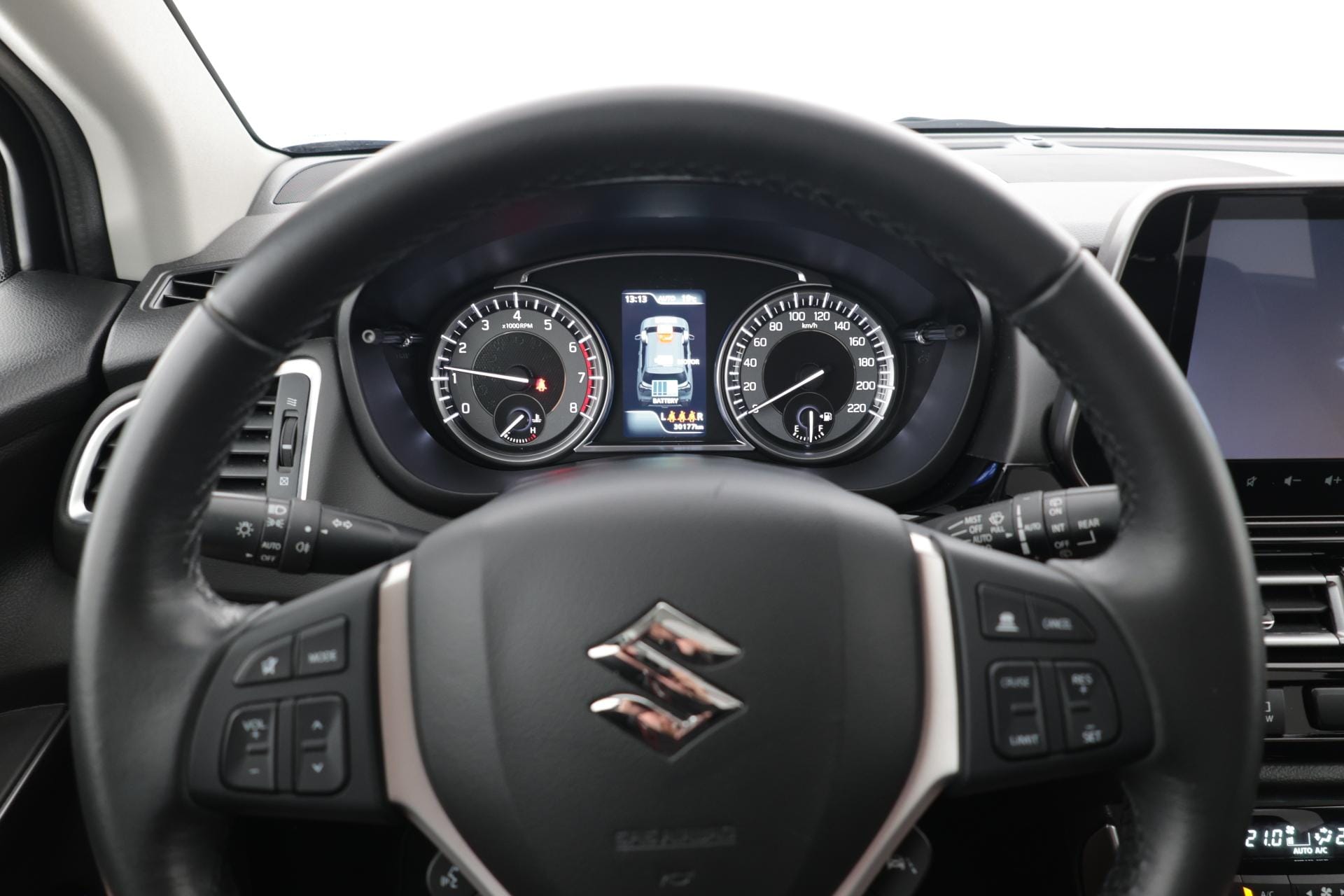 Myydään Suzuki S-cross 2023 15