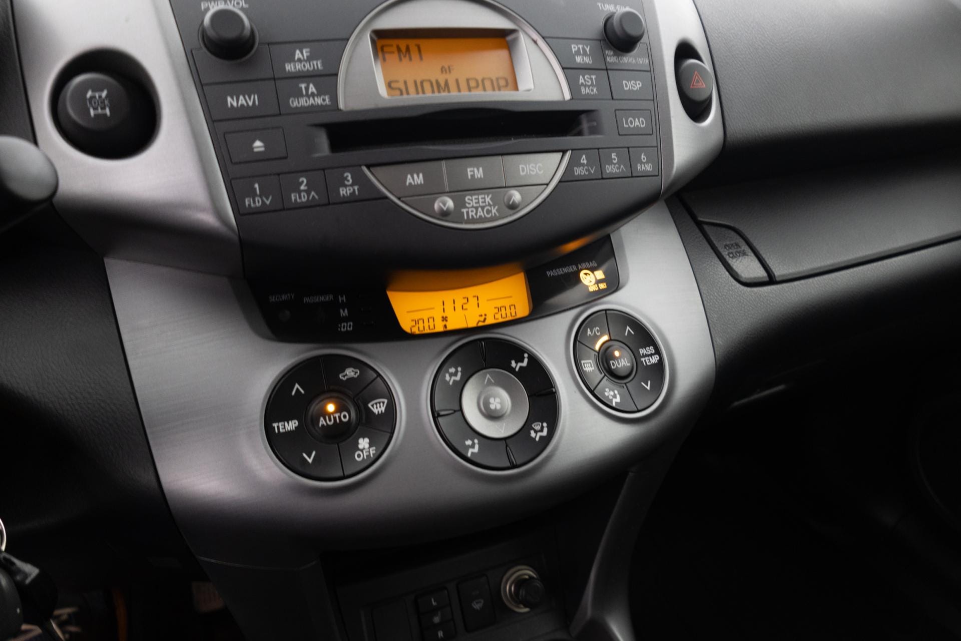 Myydään Toyota RAV4 2008 14