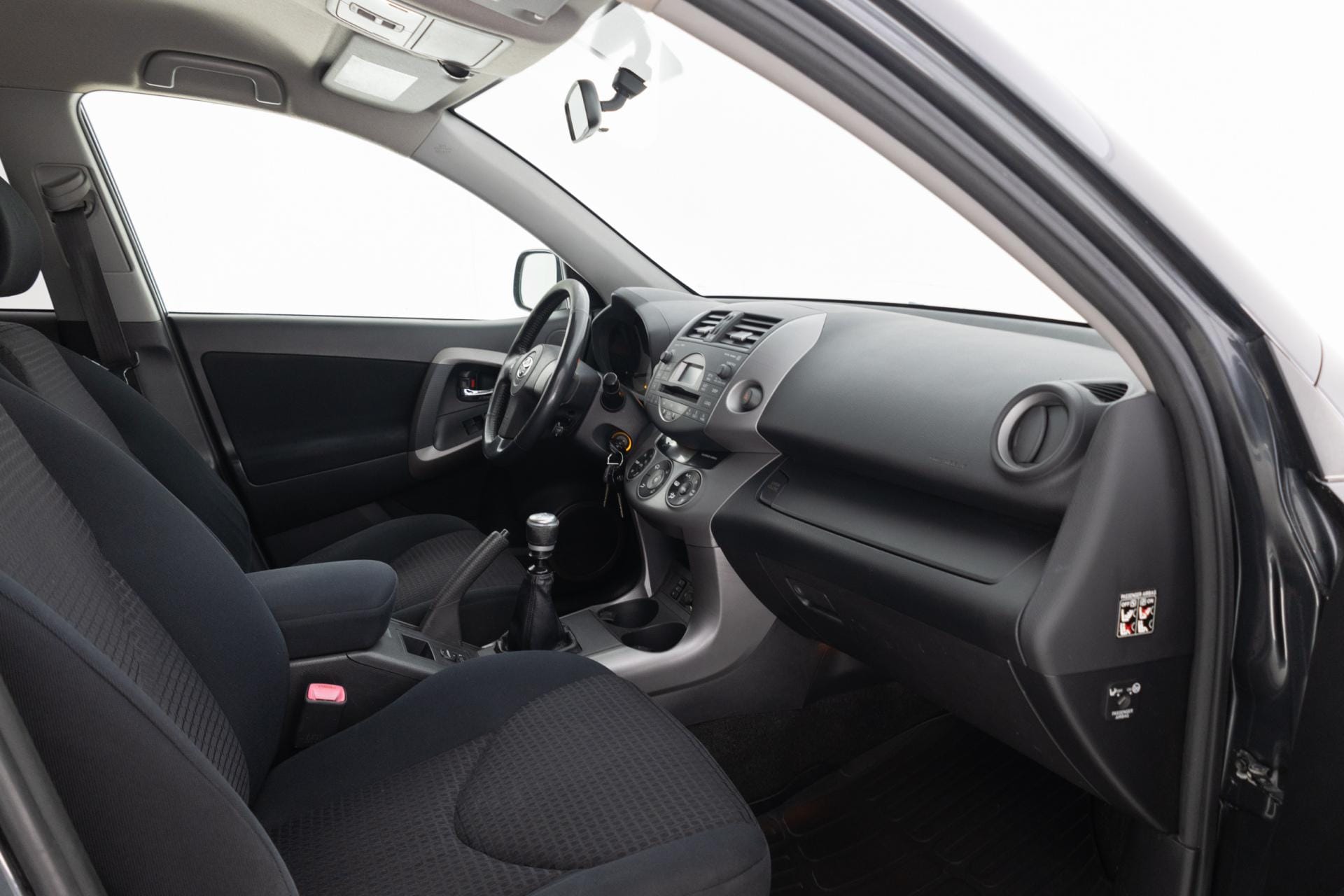 Myydään Toyota RAV4 2008 13