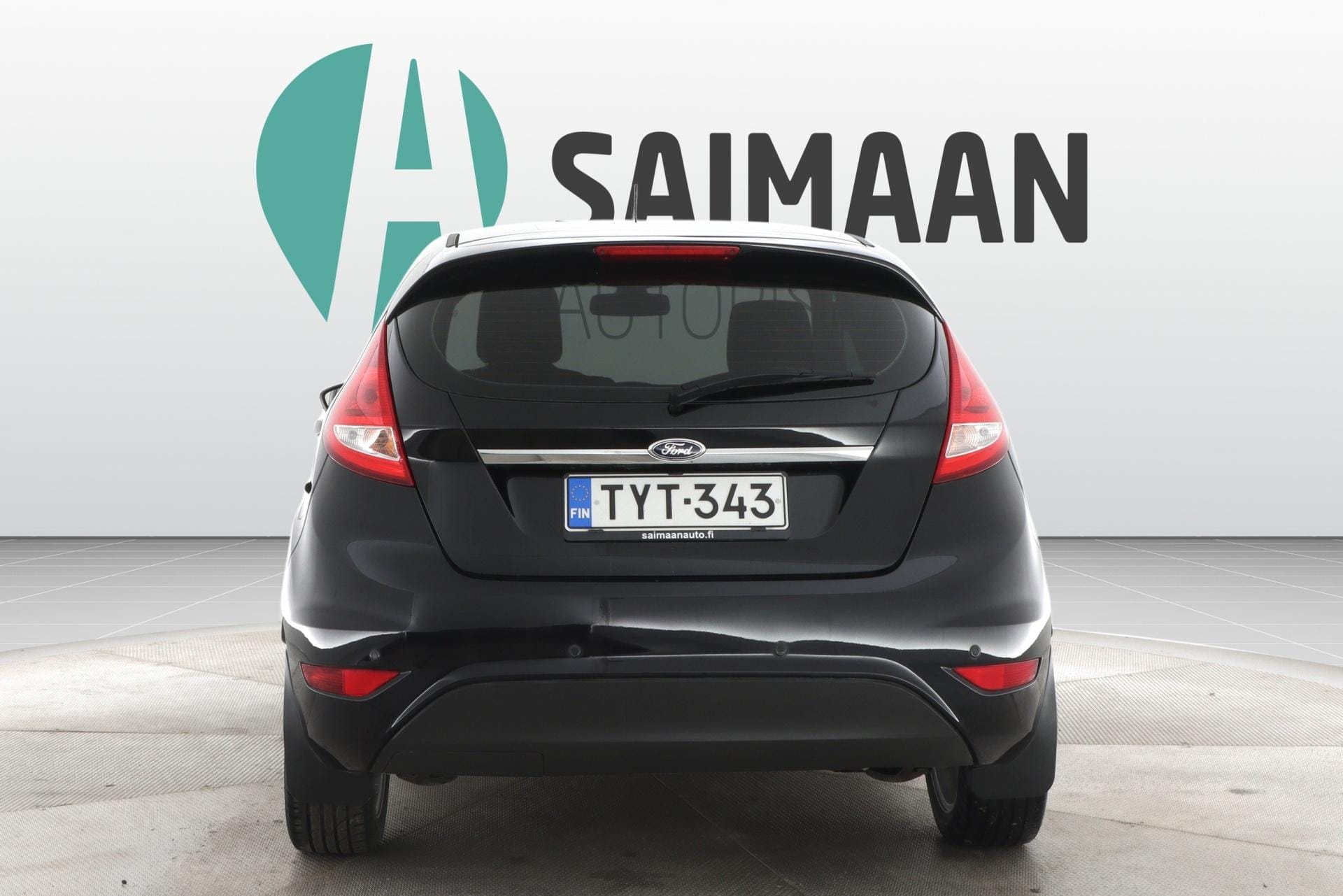 Myydään Ford Fiesta 2012 4